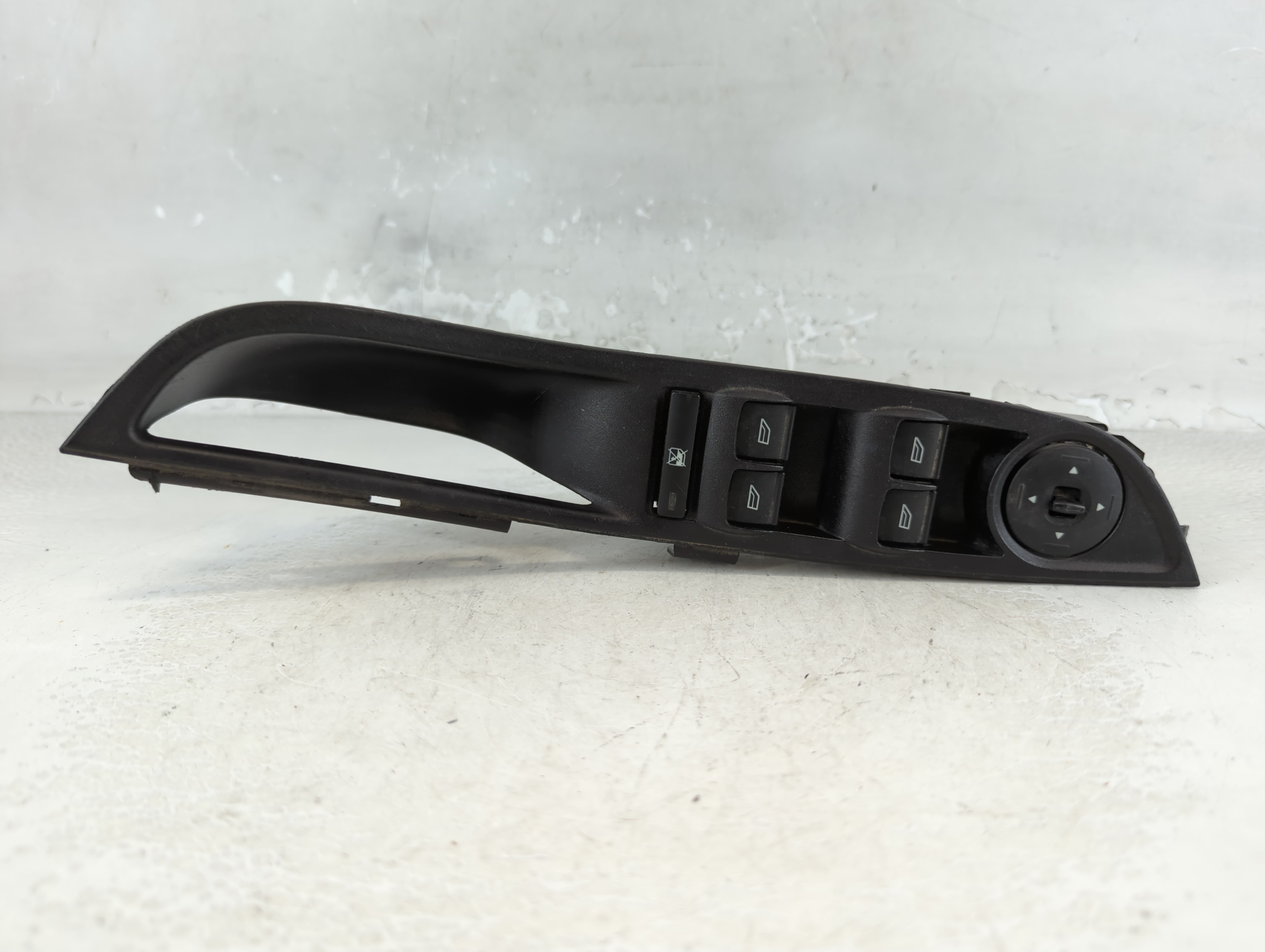 2013 Ford Focus Driver Left Door Master Power Window Switch 915424 - Oemusedautoparts1.com