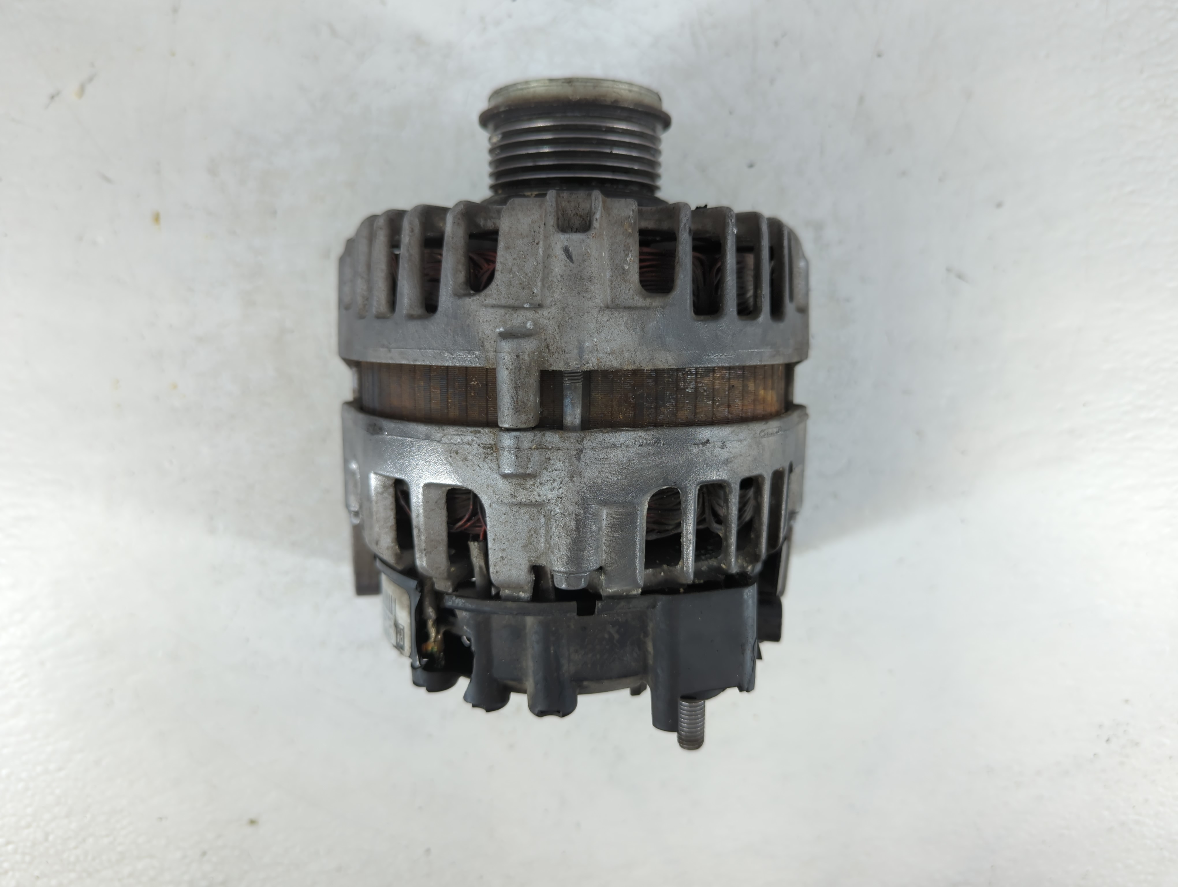 2011 Chevrolet Cruze Alternator Generator Charging Assembly Engine Oem 915456 - Oemusedautoparts1.com
