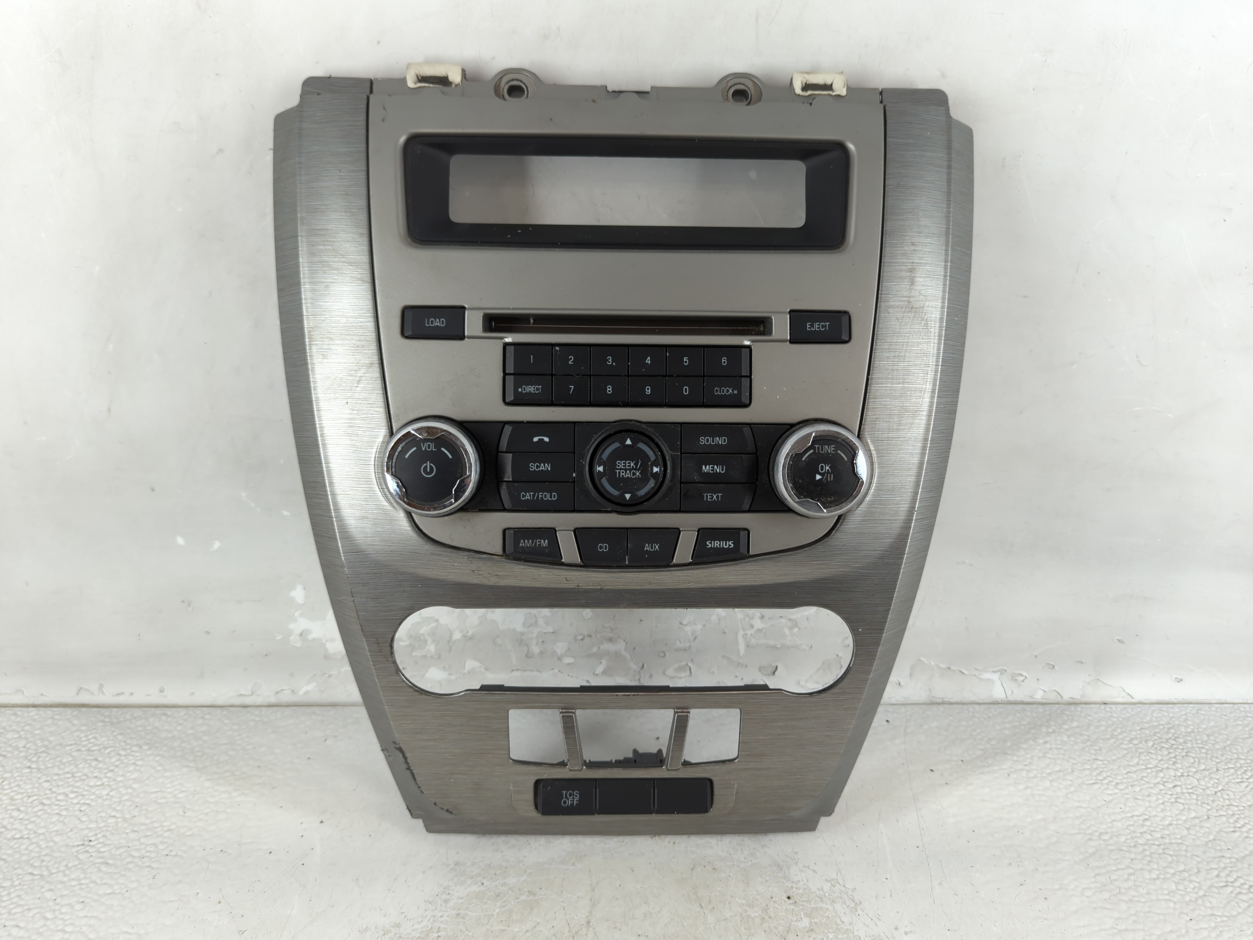 Picture of 2010-2012 Ford Fusion Am Fm Cd Player Radio Receiver Silver 915549