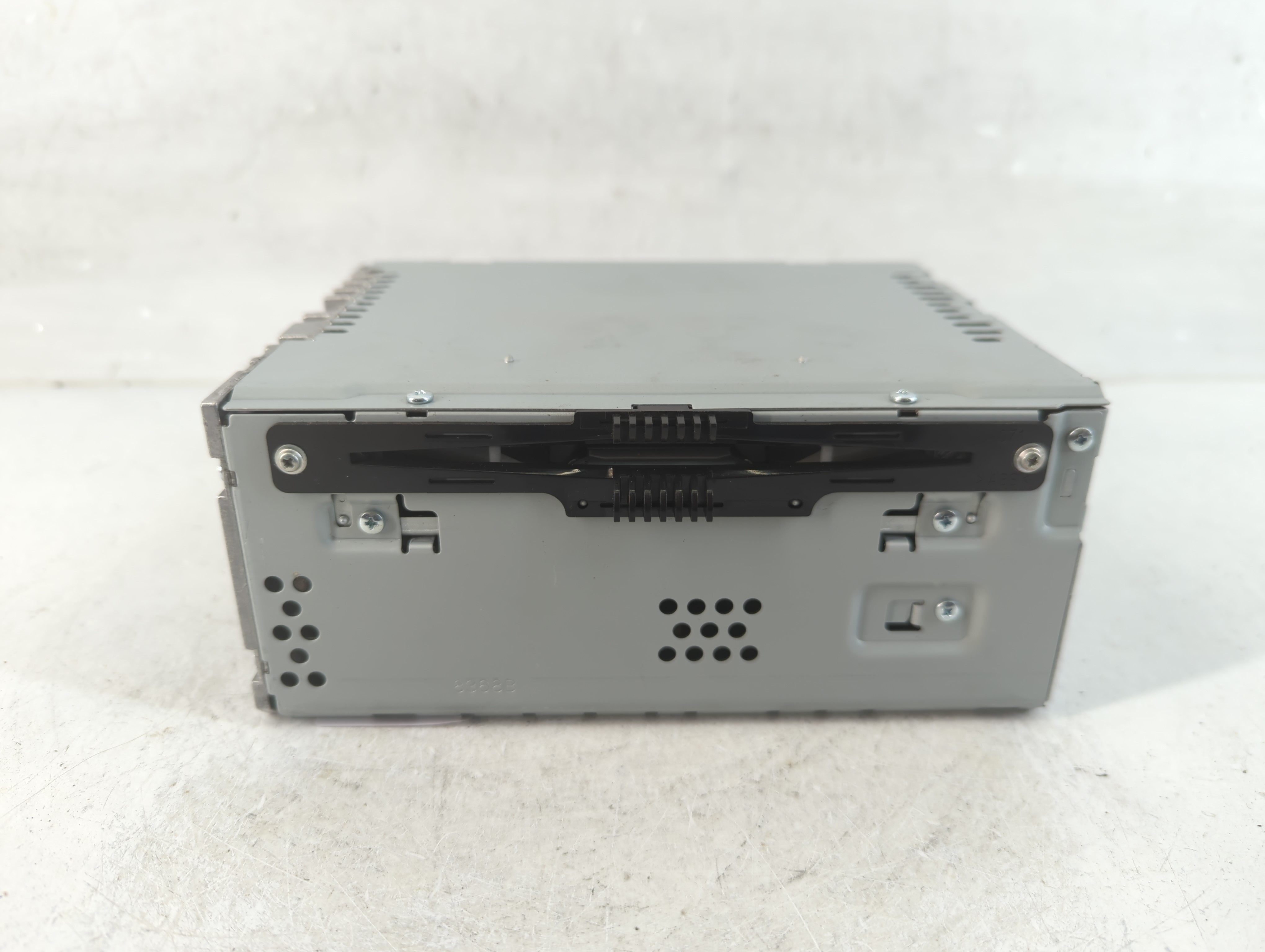 2017-2020 Ford Fusion Am Fm Cd Player Radio Receiver 915679 - Oemusedautoparts1.com