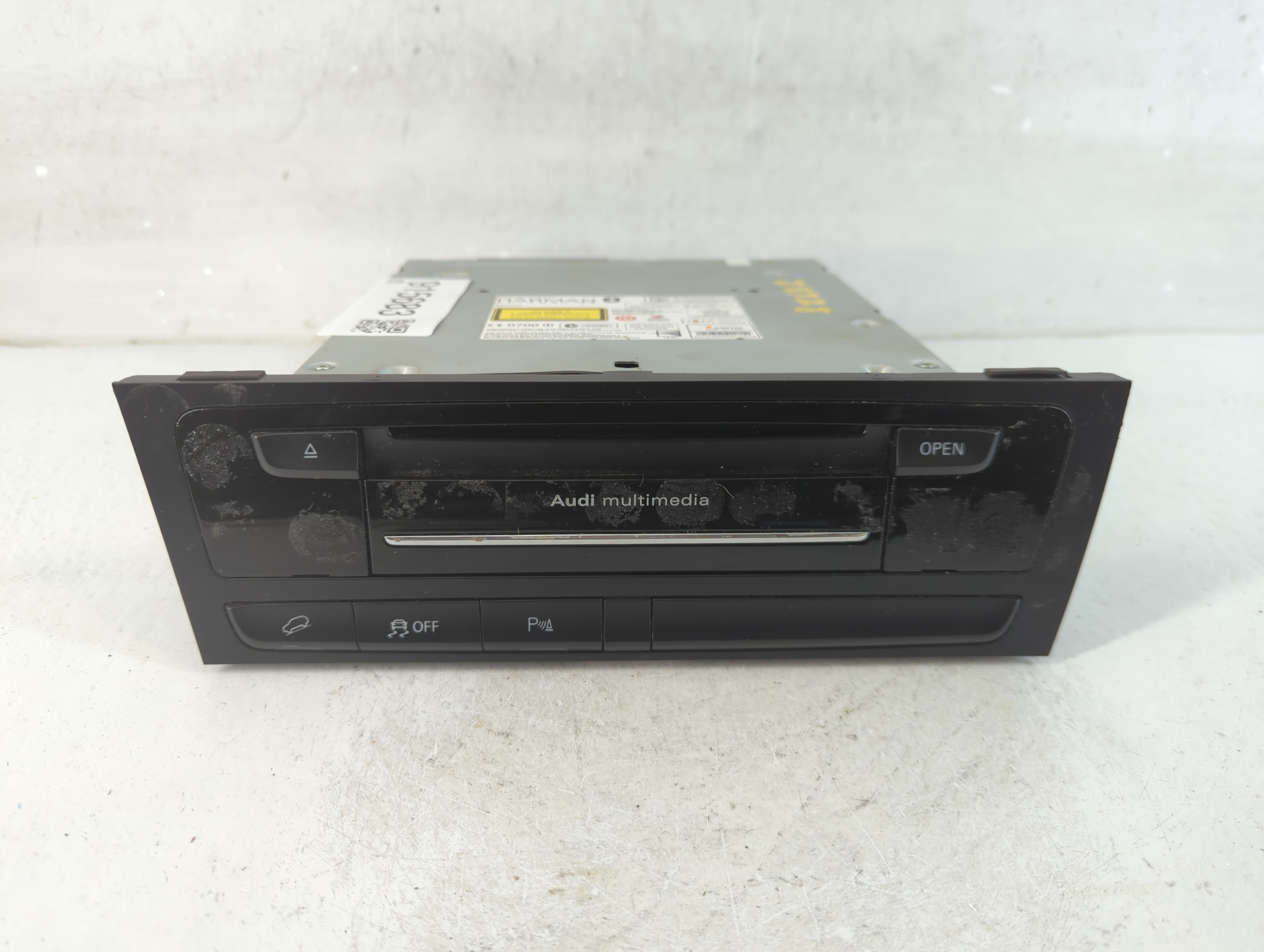 2011-2017 Audi Q5 Am Fm Cd Player Radio Receiver 915683 - Oemusedautoparts1.com