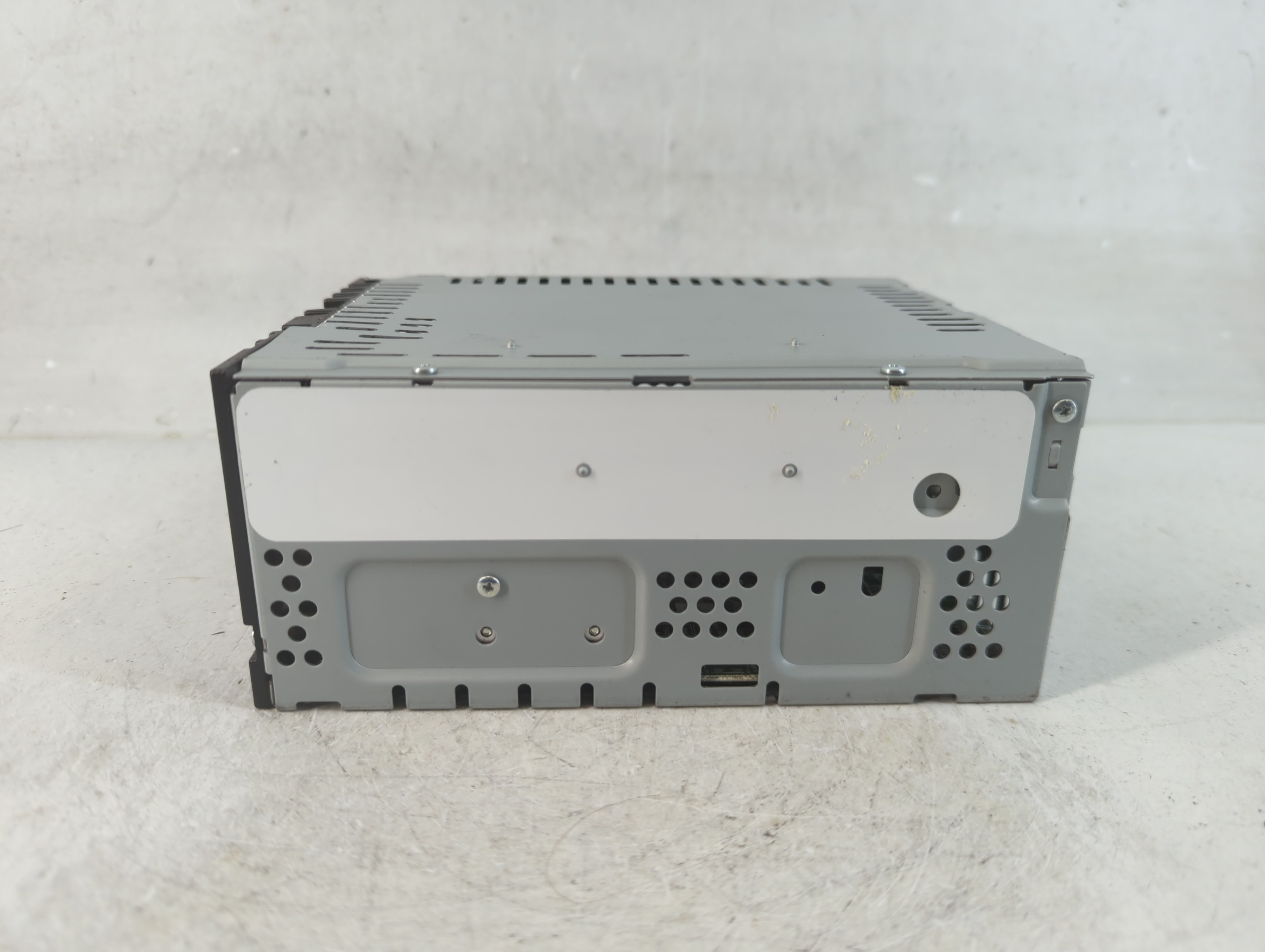 Picture of 2019-2019 Ford Escape Am Fm Cd Player Radio Receiver 915759