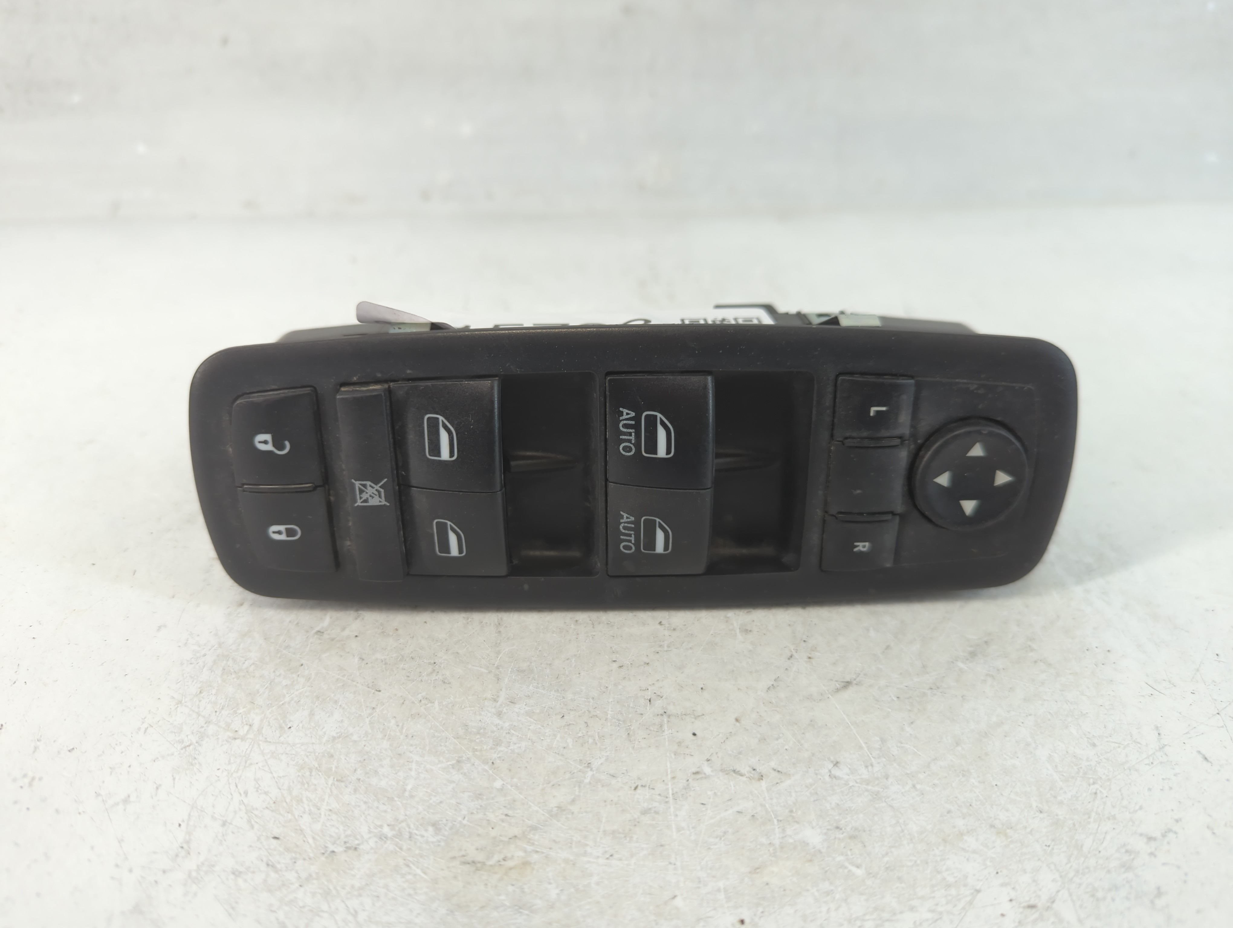 Dodge Caravan Driver Left Door Master Power Window Switch 68110871aa 915788 - Oemusedautoparts1.com