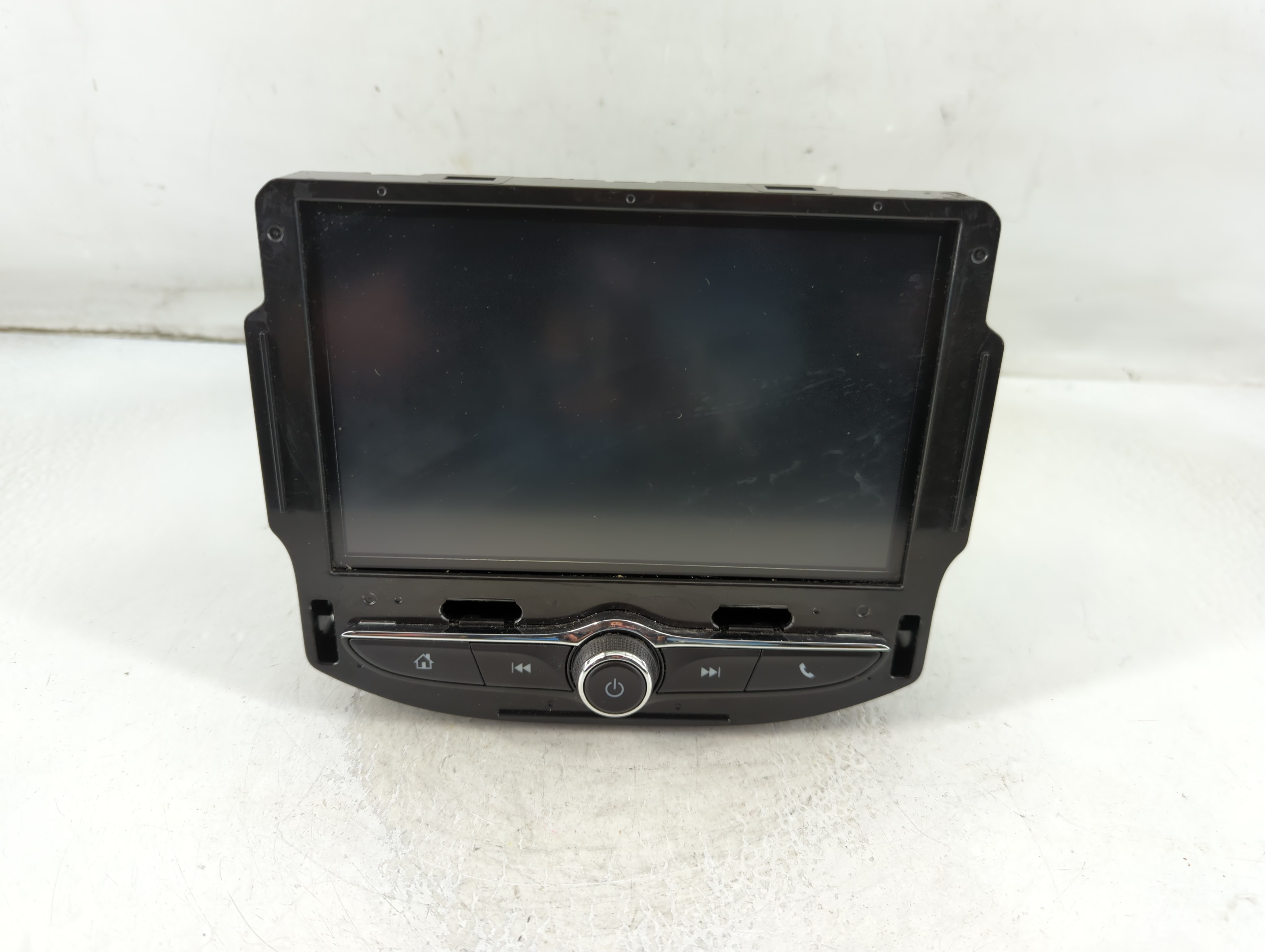 2017-2018 Chevrolet Cruze Am Fm Cd Player Radio Receiver 915805 - Oemusedautoparts1.com