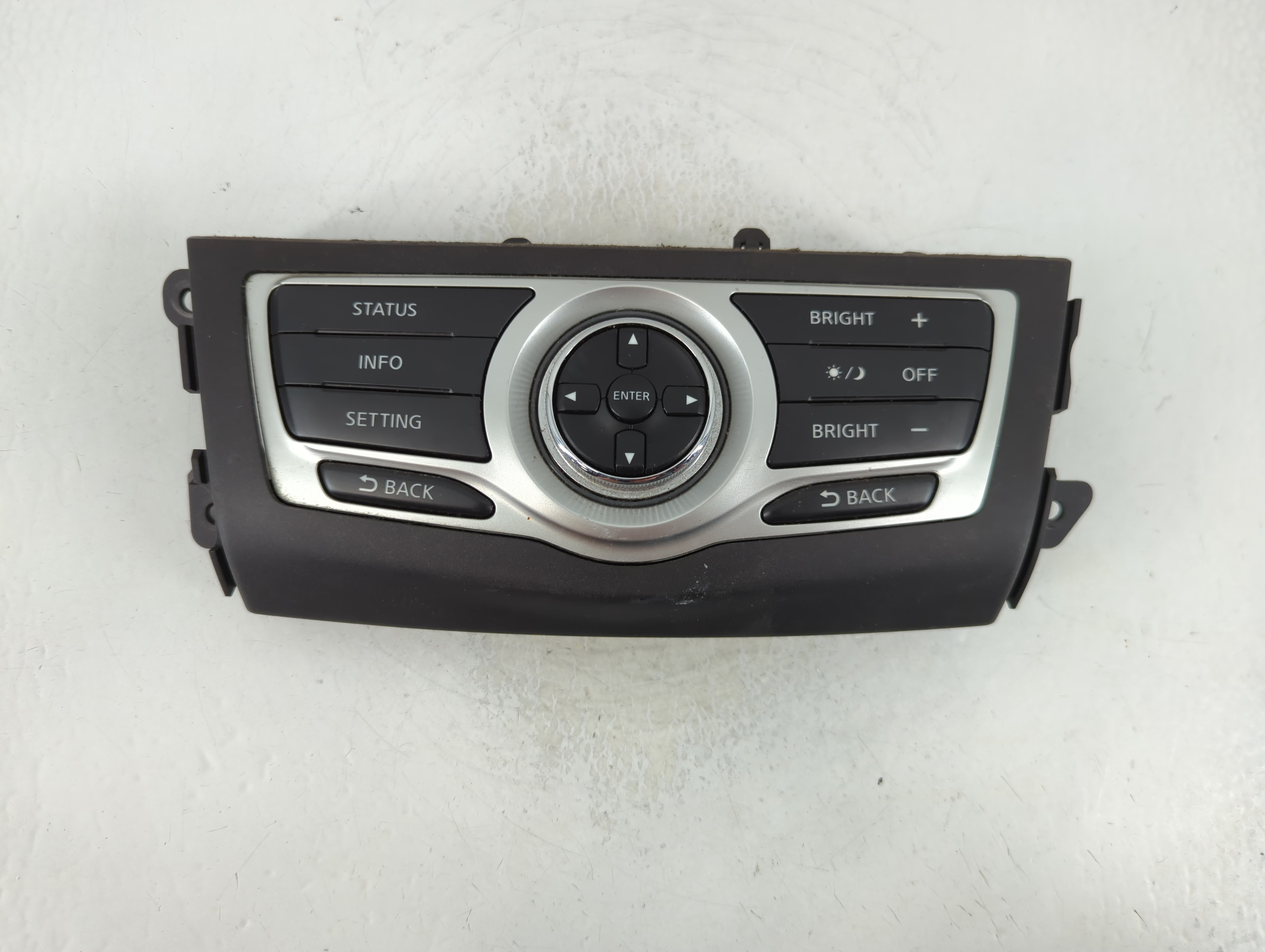 2011-2014 Nissan Murano Am Fm Cd Player Radio Receiver 915830 - Oemusedautoparts1.com