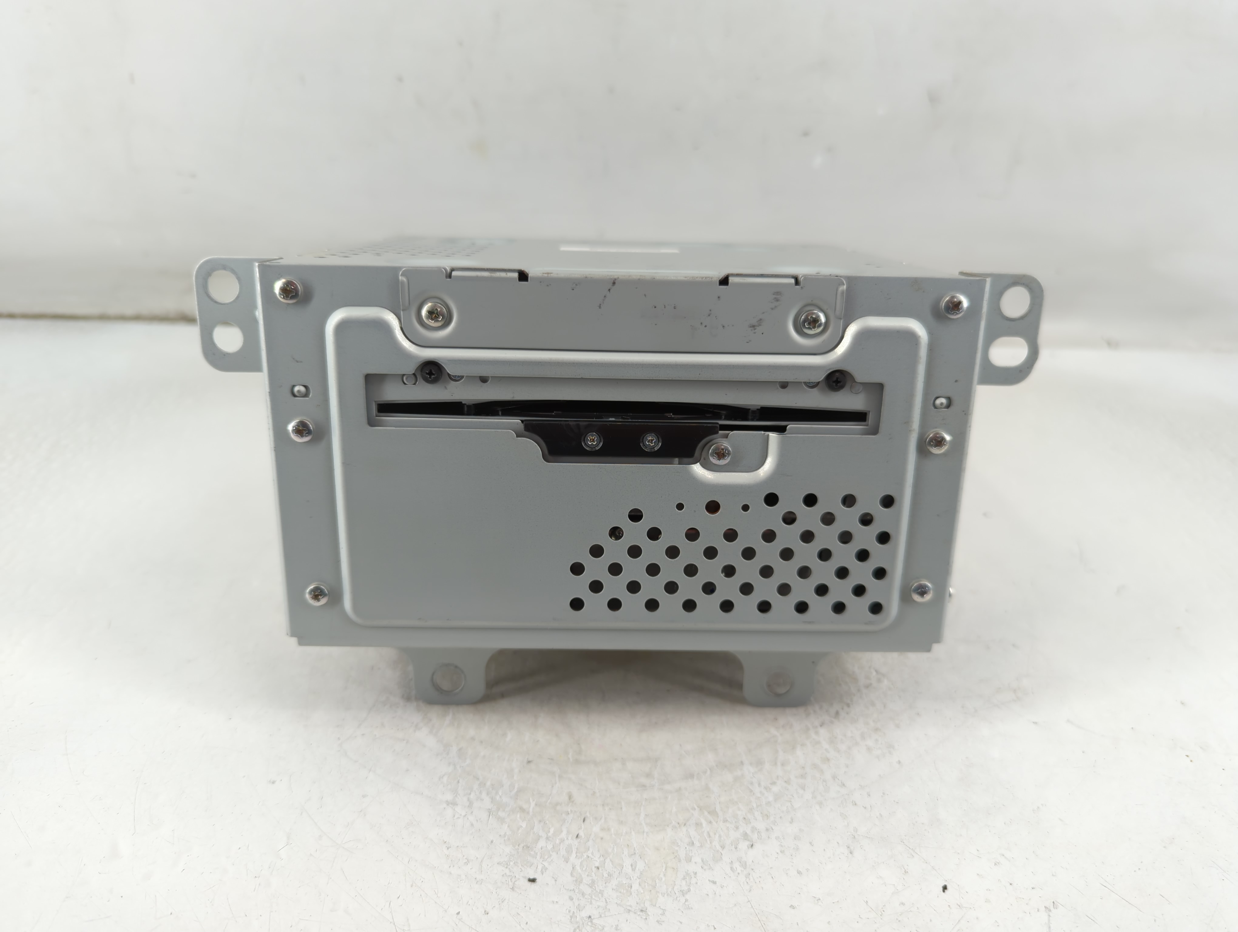 2012-2012 Cadillac Srx Am Fm Cd Player Radio Receiver 915832 - Oemusedautoparts1.com
