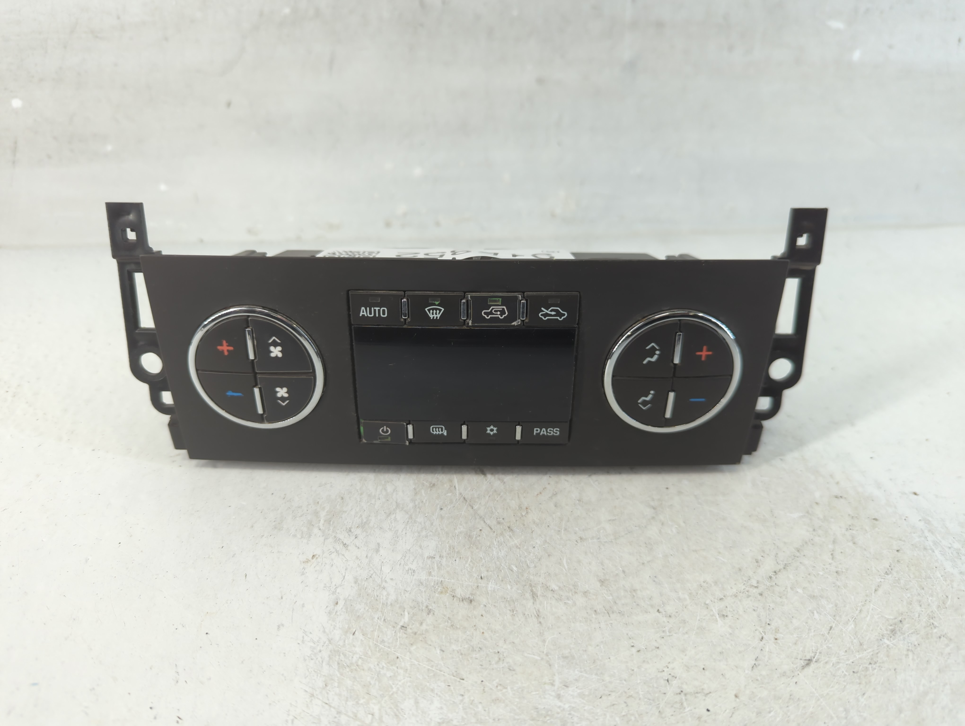 2013 Chevrolet Silverado 1500 Ac Heater Climate Control 20921713 915852 - Oemusedautoparts1.com