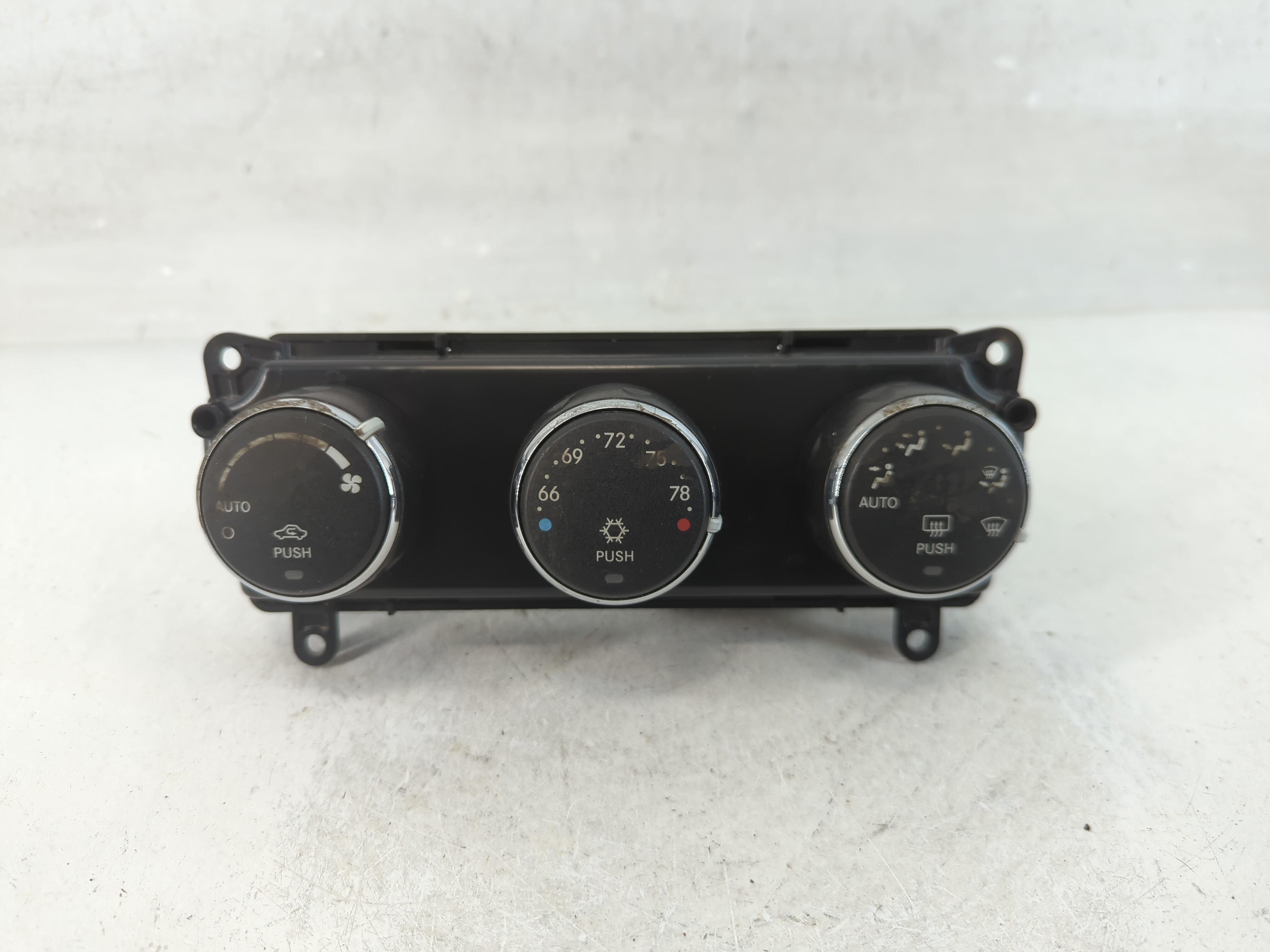 Picture of 2010-2014 Dodge Avenger Ac Heater Climate Control 1sx78dx9ac 915853