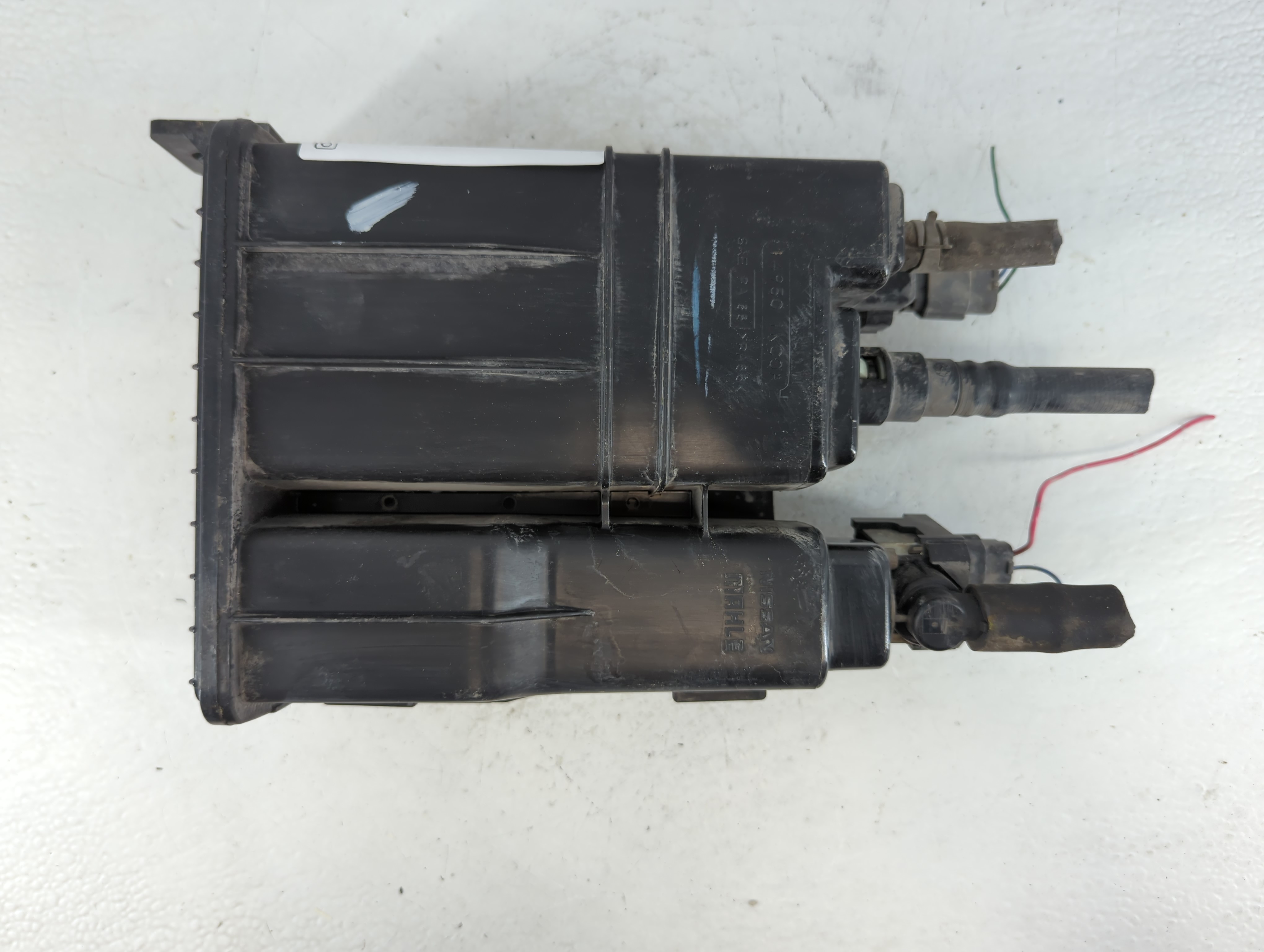 2012 Nissan Juke Fuel Vapor Charcoal Canister 915859 - Oemusedautoparts1.com