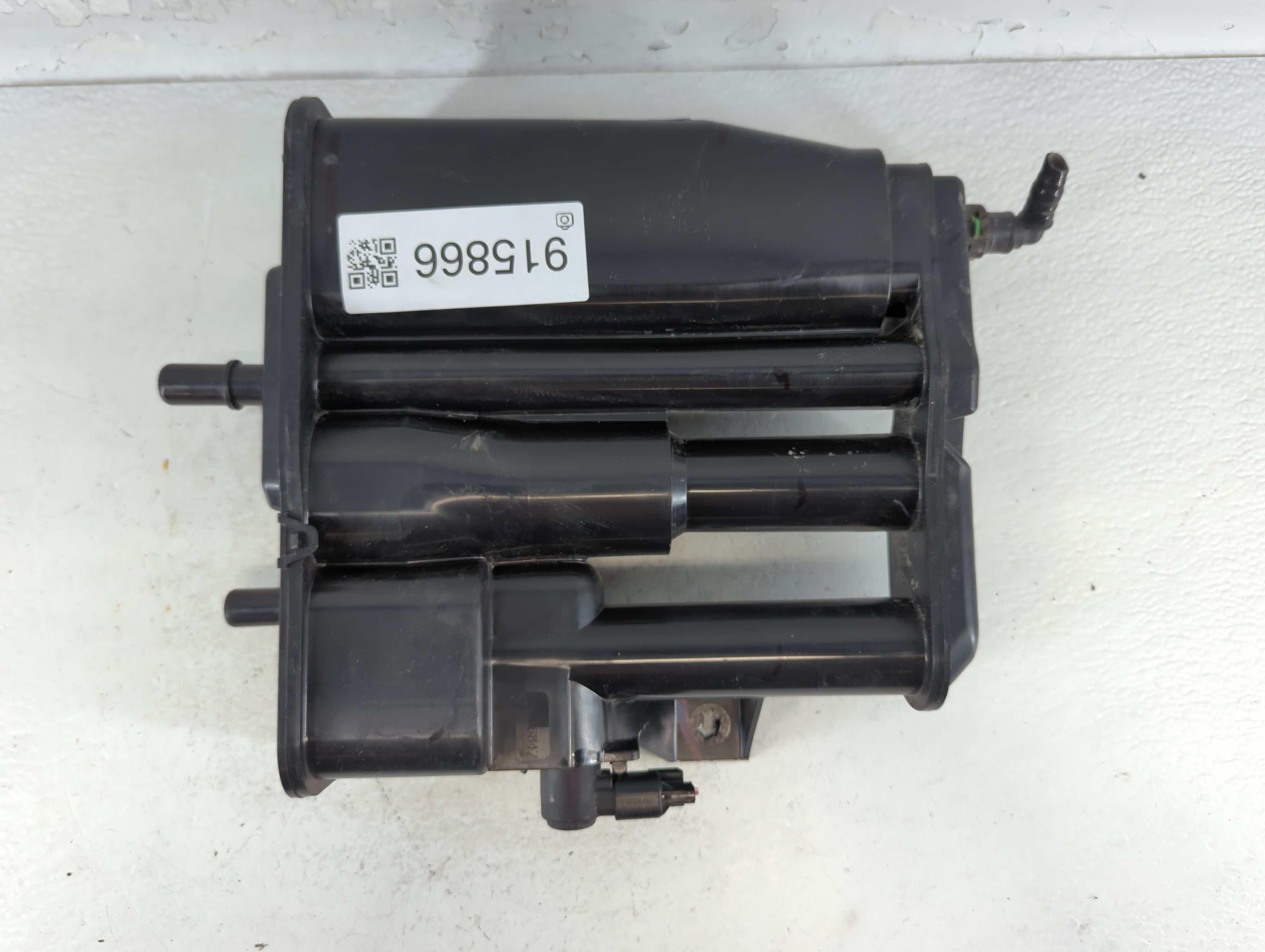2019 Chevrolet Equinox Fuel Vapor Charcoal Canister 915866 - Oemusedautoparts1.com