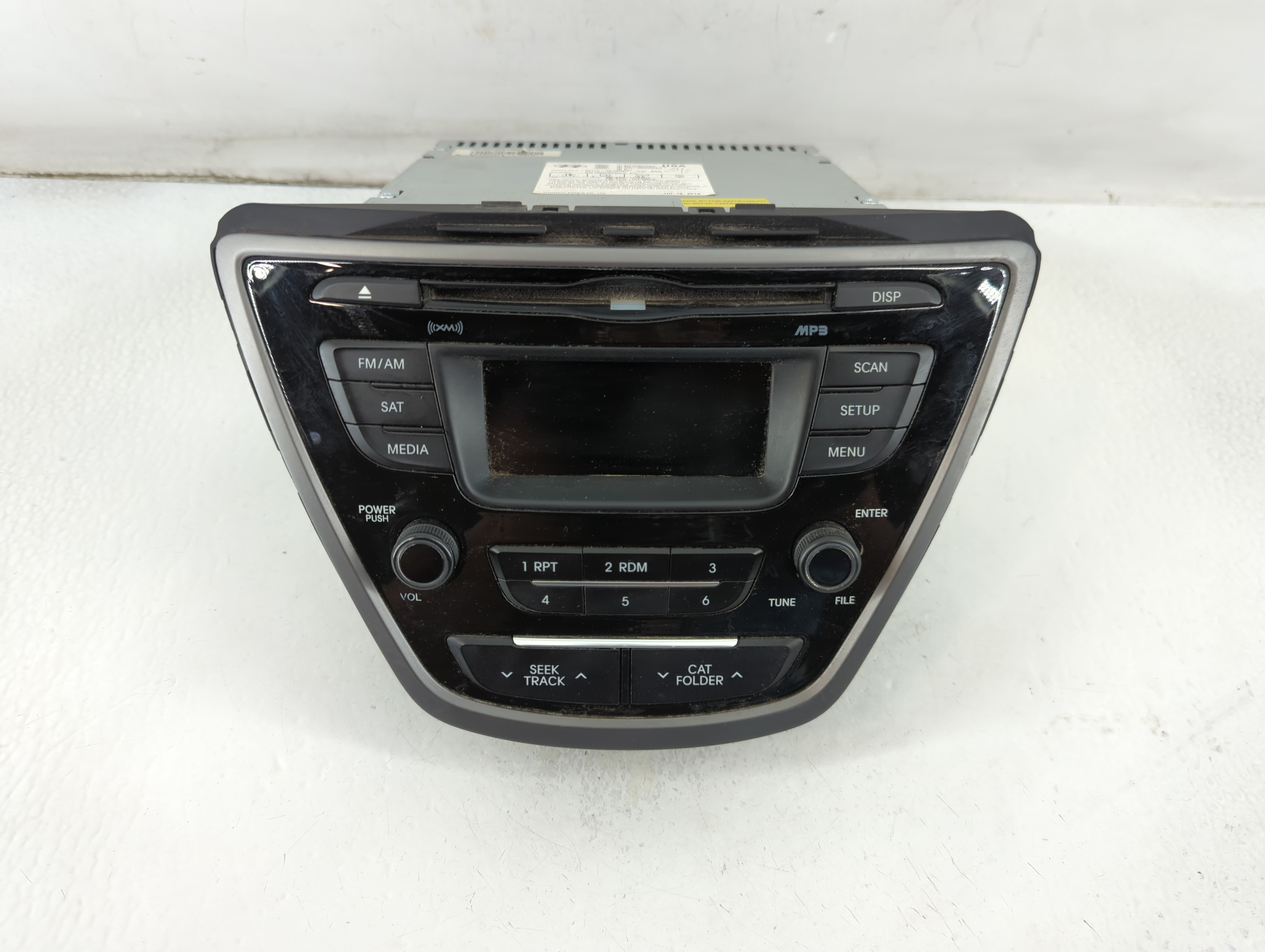 2014-2016 Hyundai Elantra Am Fm Cd Player Radio Receiver 915883 - Oemusedautoparts1.com