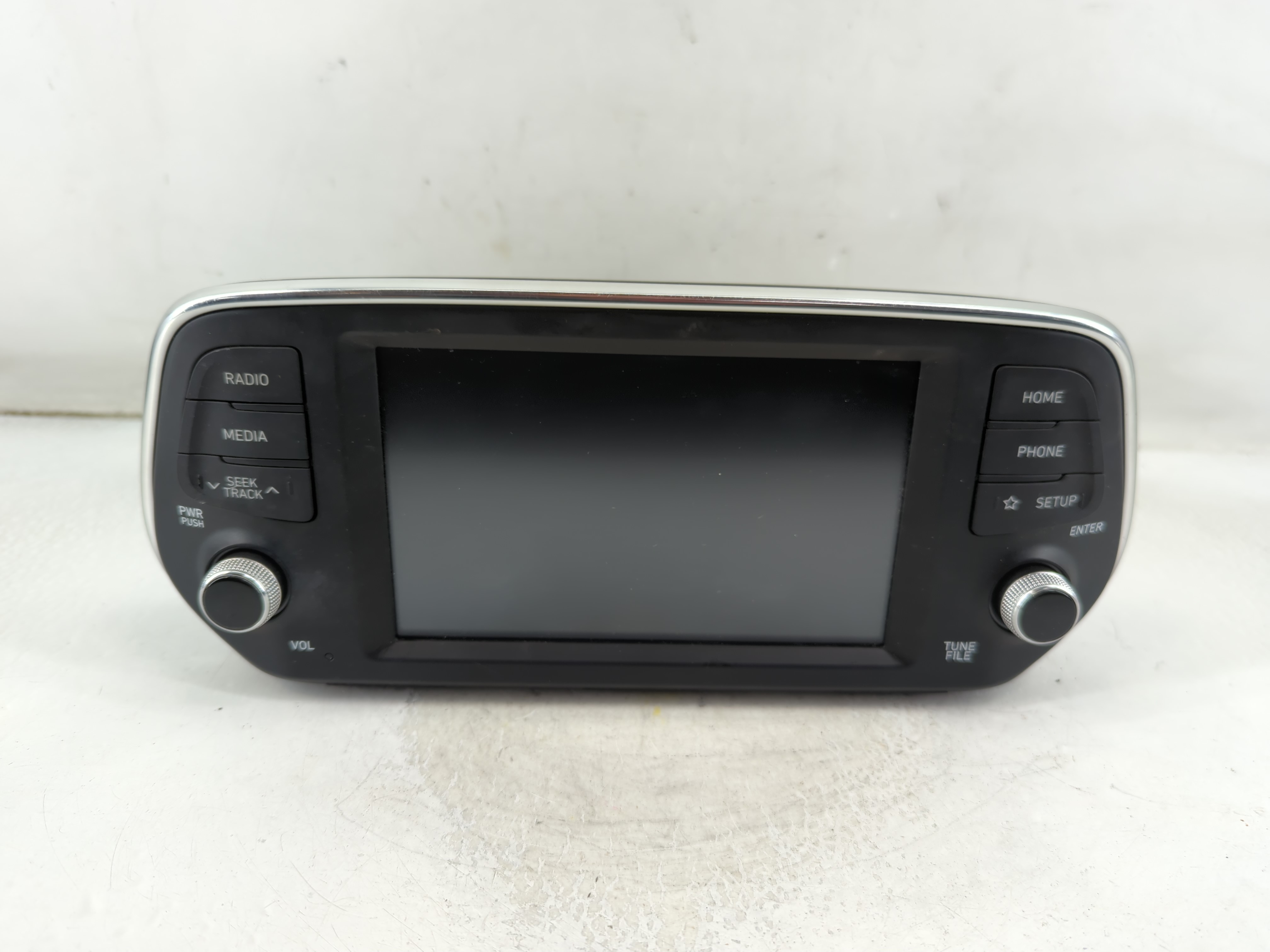 2019-2020 Hyundai Santa Fe Am Fm Cd Player Radio Receiver 915885 - Oemusedautoparts1.com