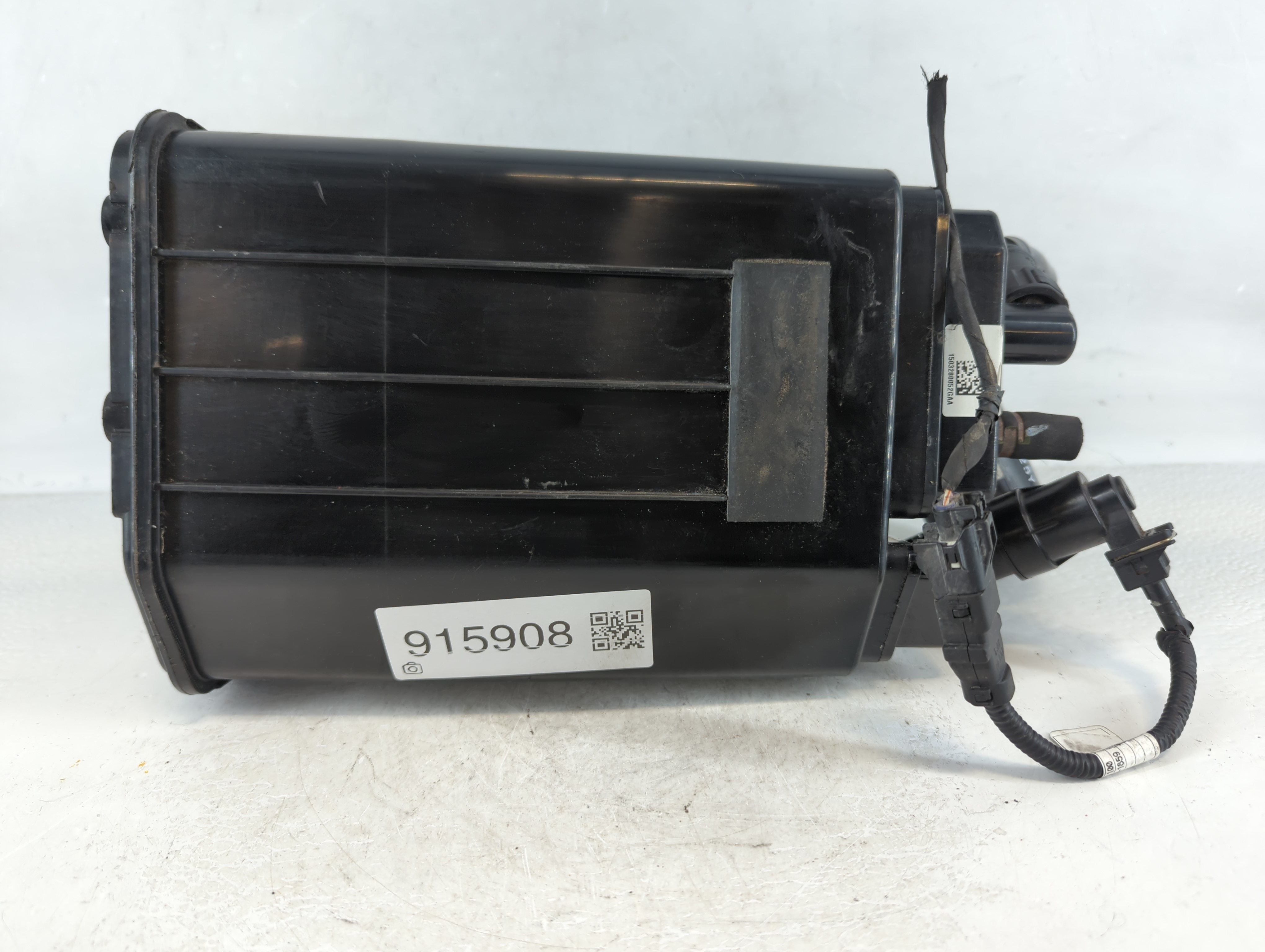 2015 Genesis G80 Fuel Vapor Charcoal Canister 915908 - Oemusedautoparts1.com
