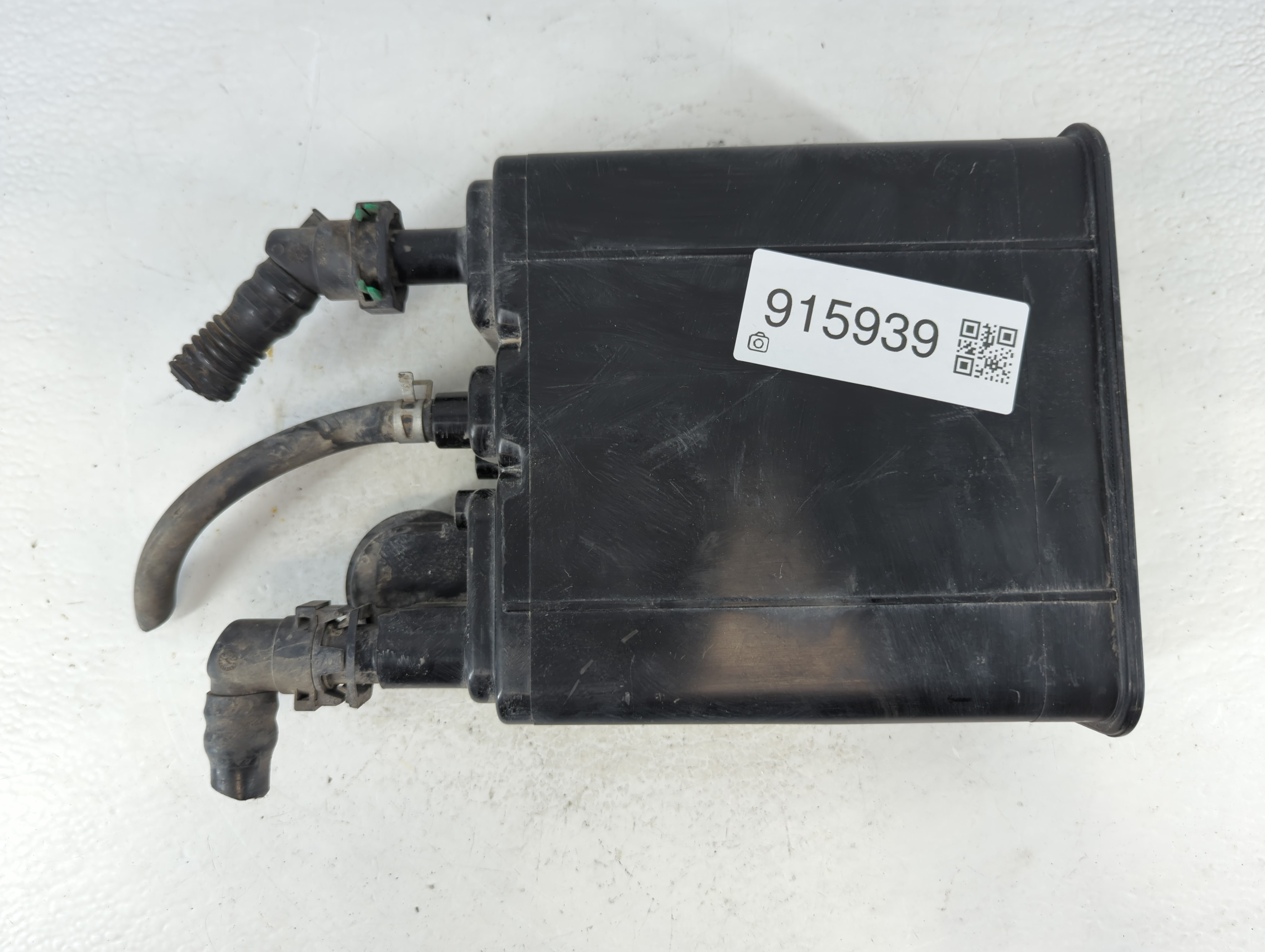 2007 Toyota Camry Fuel Vapor Charcoal Canister 915939 - Oemusedautoparts1.com