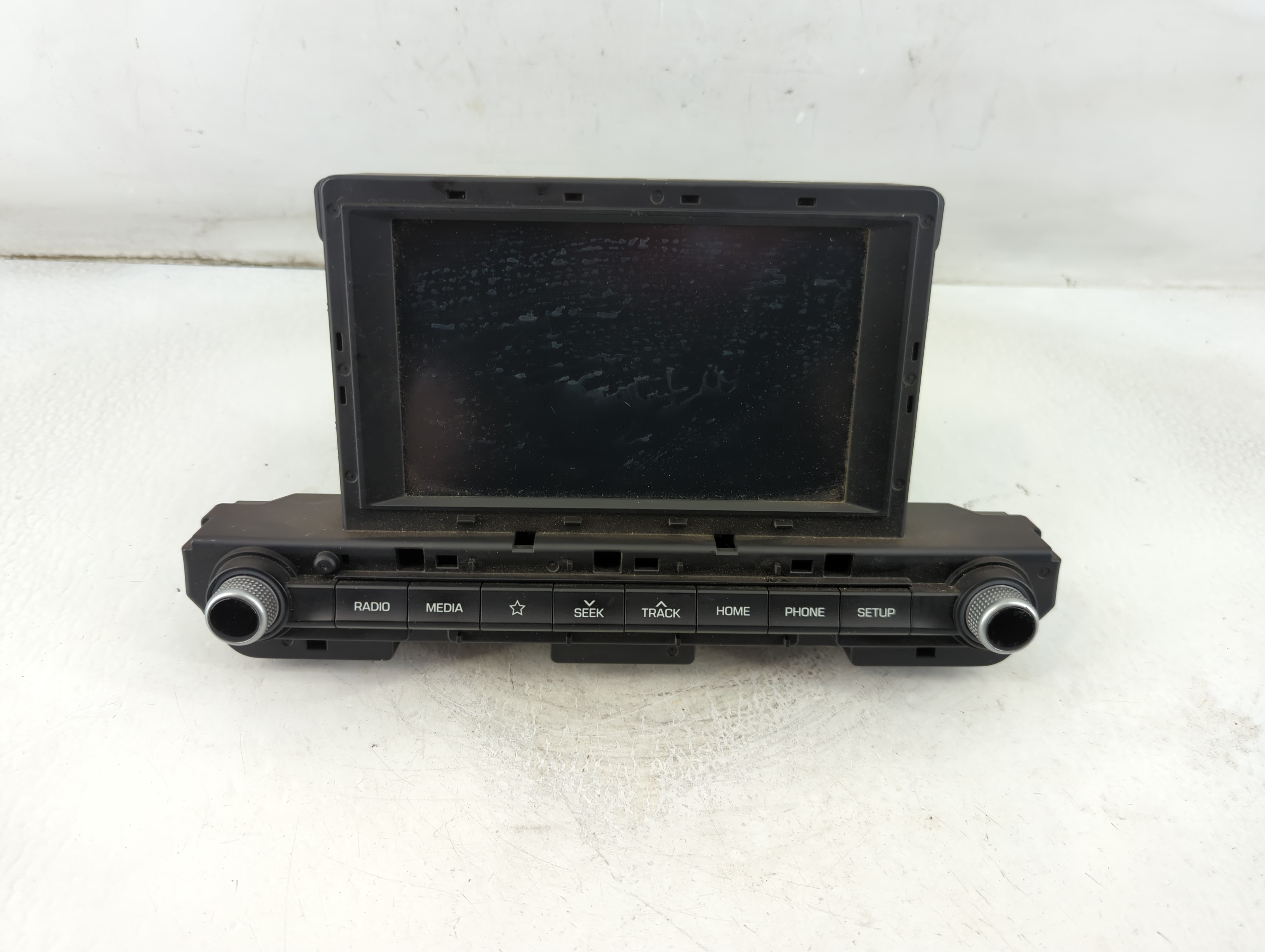 Picture of 2019-2020 Hyundai Elantra Am Fm Cd Player Radio Receiver 915958