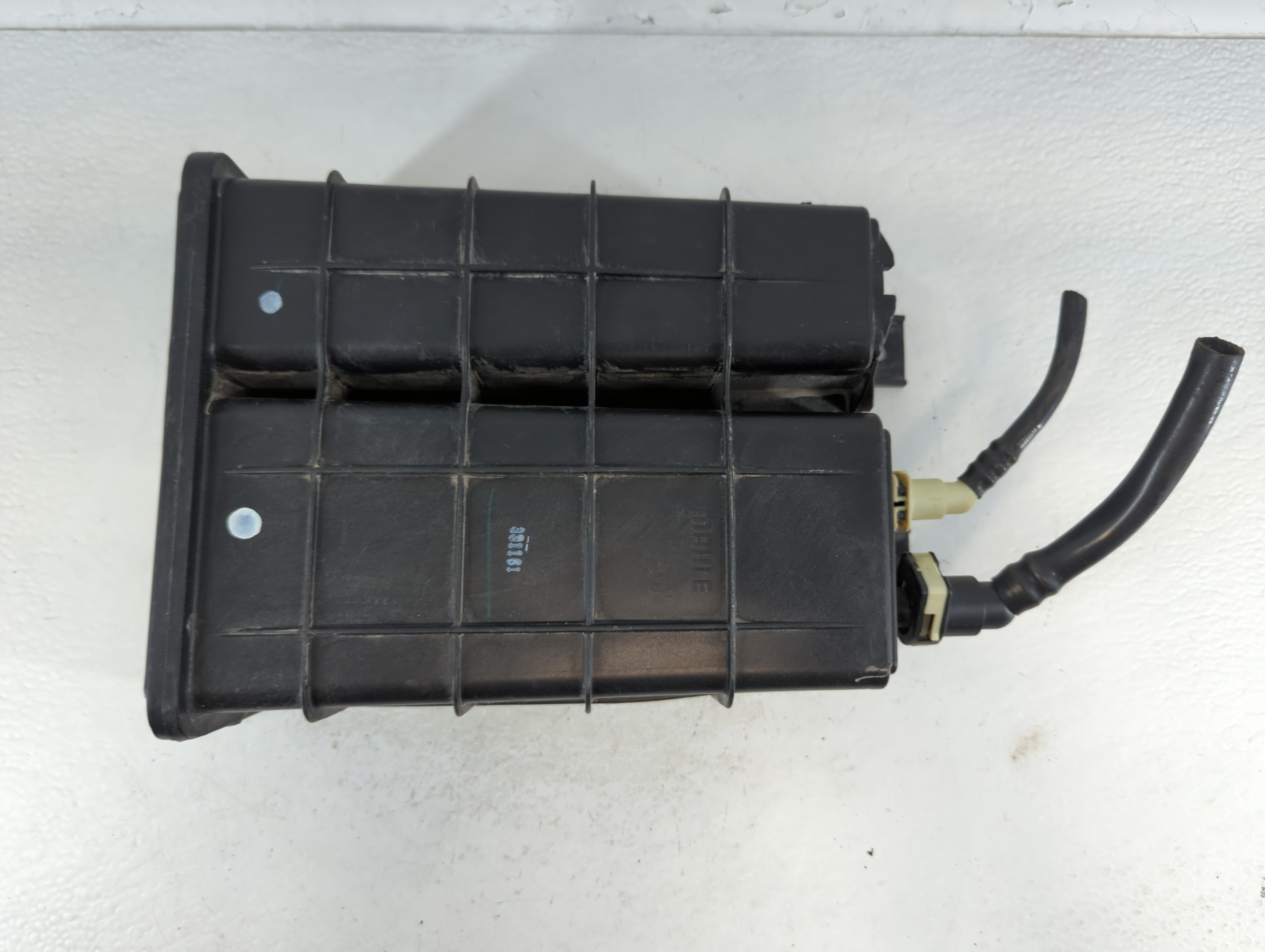 2017 Dodge Journey Fuel Vapor Charcoal Canister 915966 - Oemusedautoparts1.com