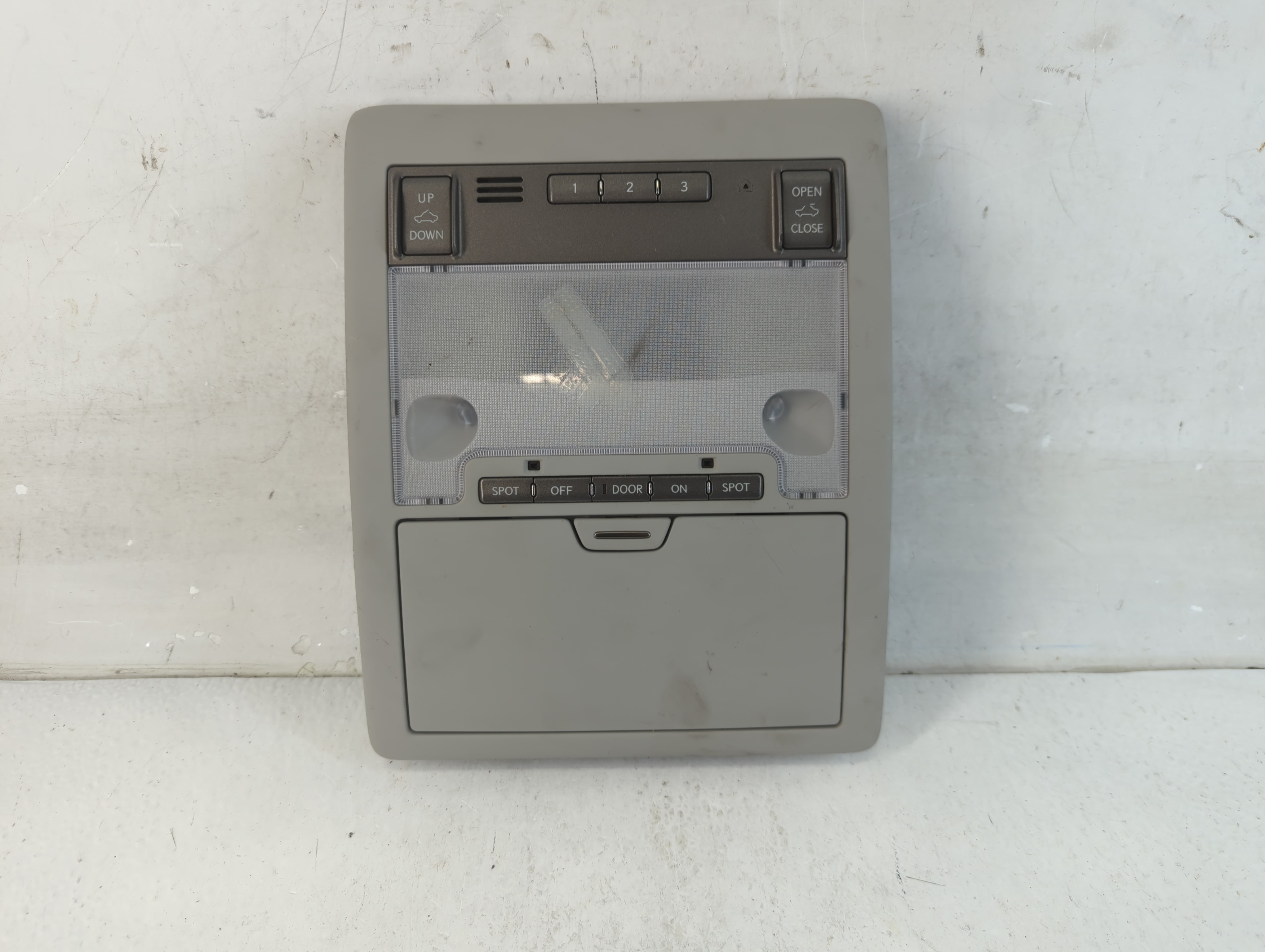2009 Lexus Ls460 Overhead Roof Console 915980 - Oemusedautoparts1.com