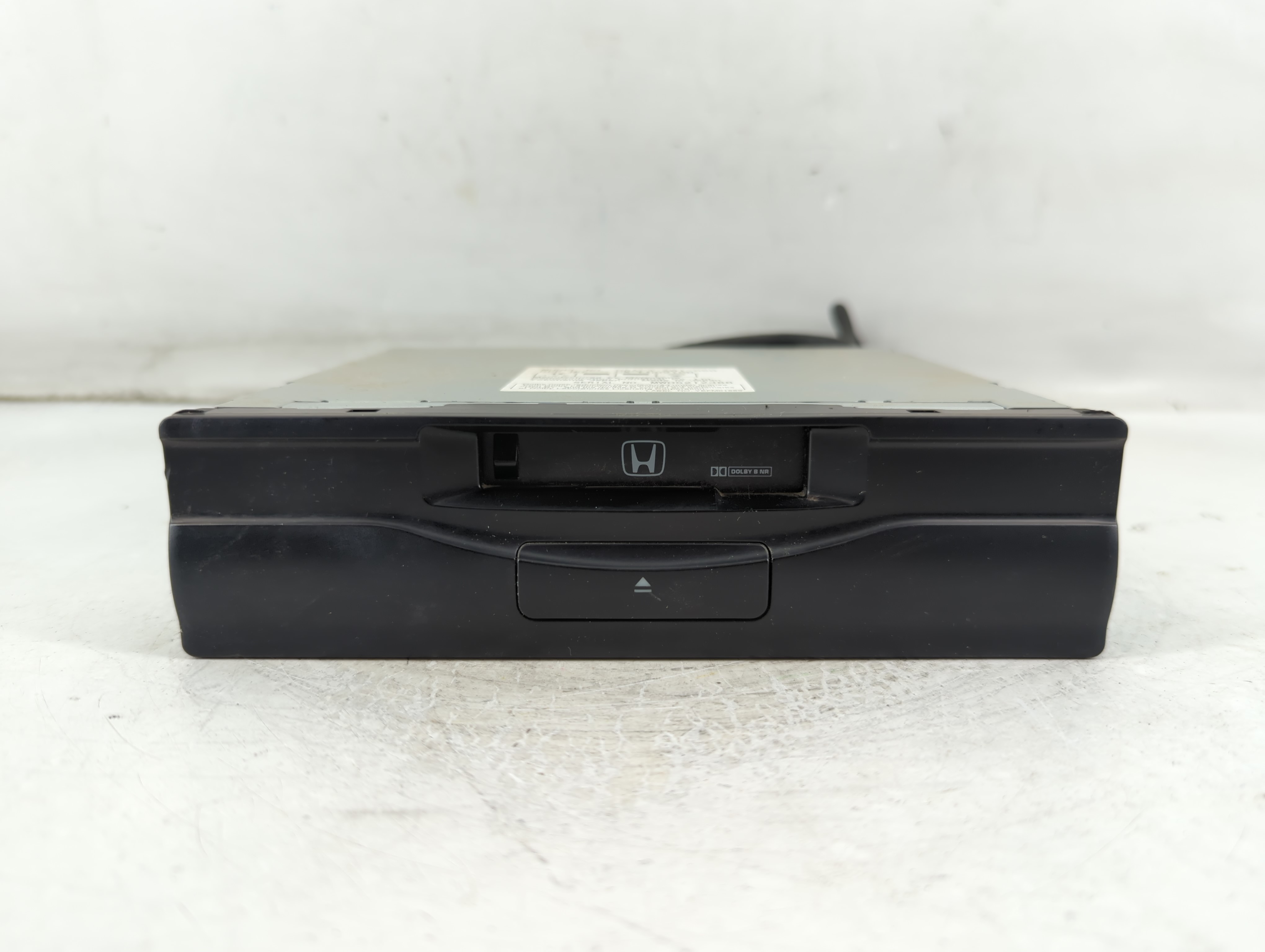 1998-2002 Honda Accord Am Fm Cd Player Radio Receiver 915983 - Oemusedautoparts1.com