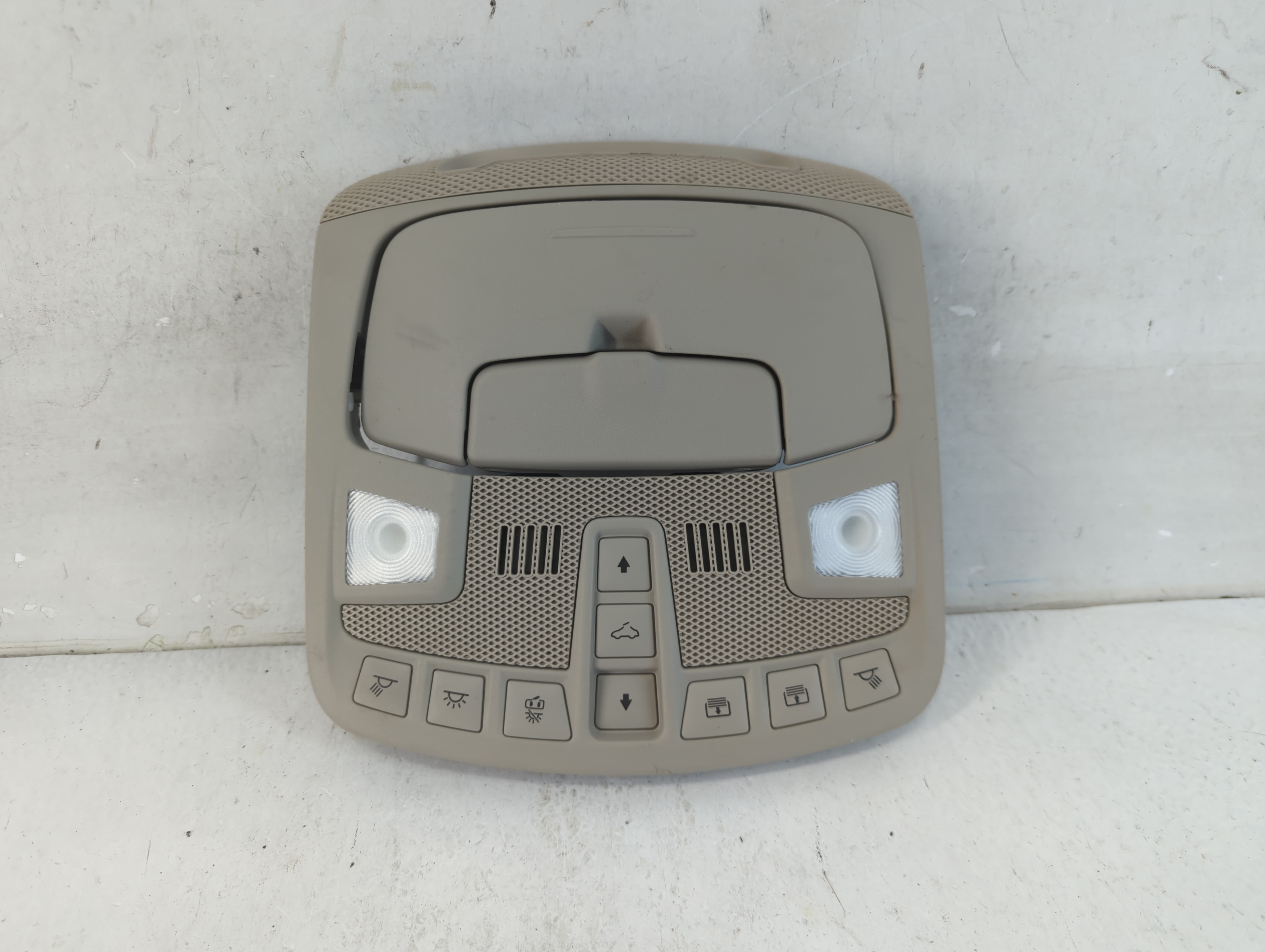 2020 Ford Expedition Overhead Roof Console 916035 - Oemusedautoparts1.com