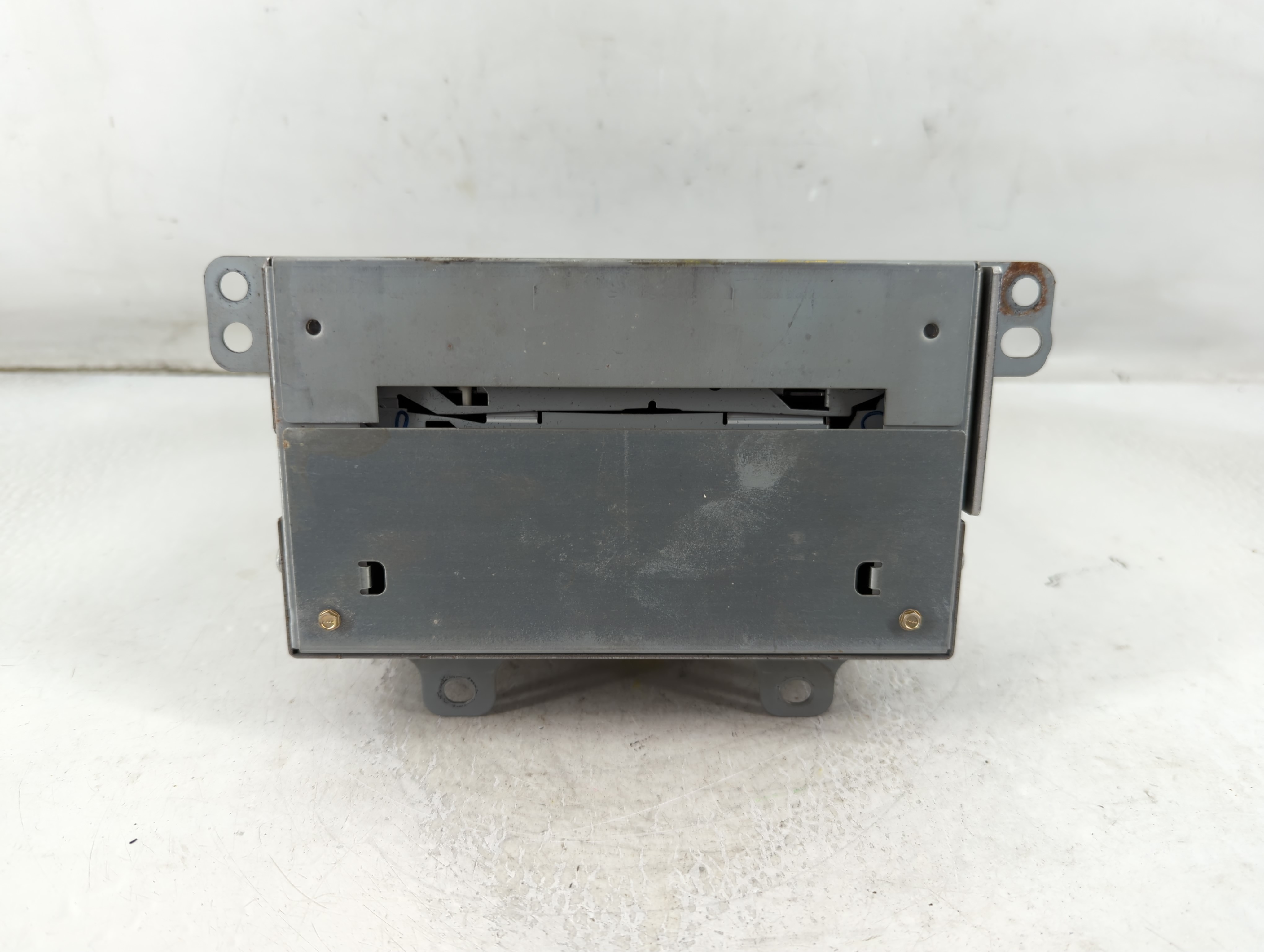 2008-2010 Cadillac Cts Am Fm Cd Player Radio Receiver 916049 - Oemusedautoparts1.com