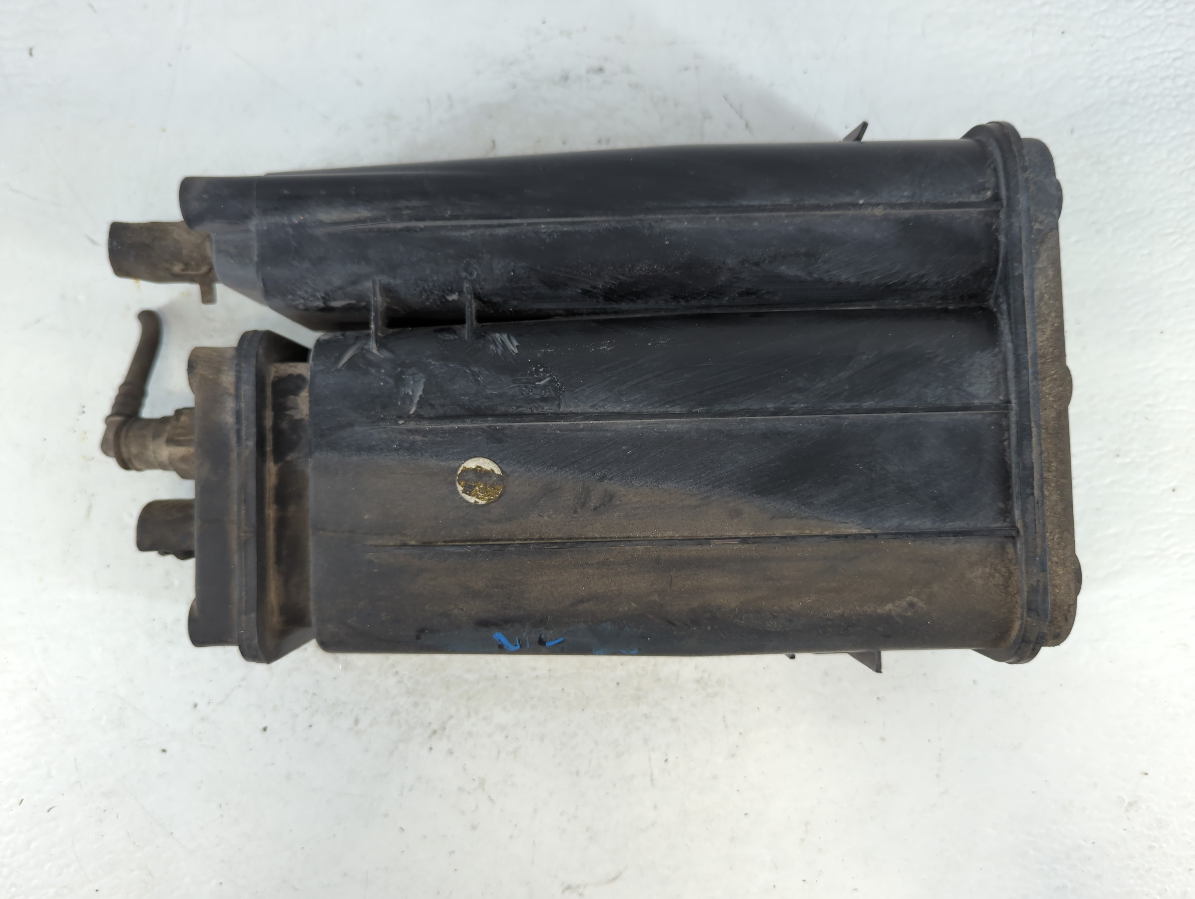 2012 Hyundai Veloster Fuel Vapor Charcoal Canister 916078 - Oemusedautoparts1.com