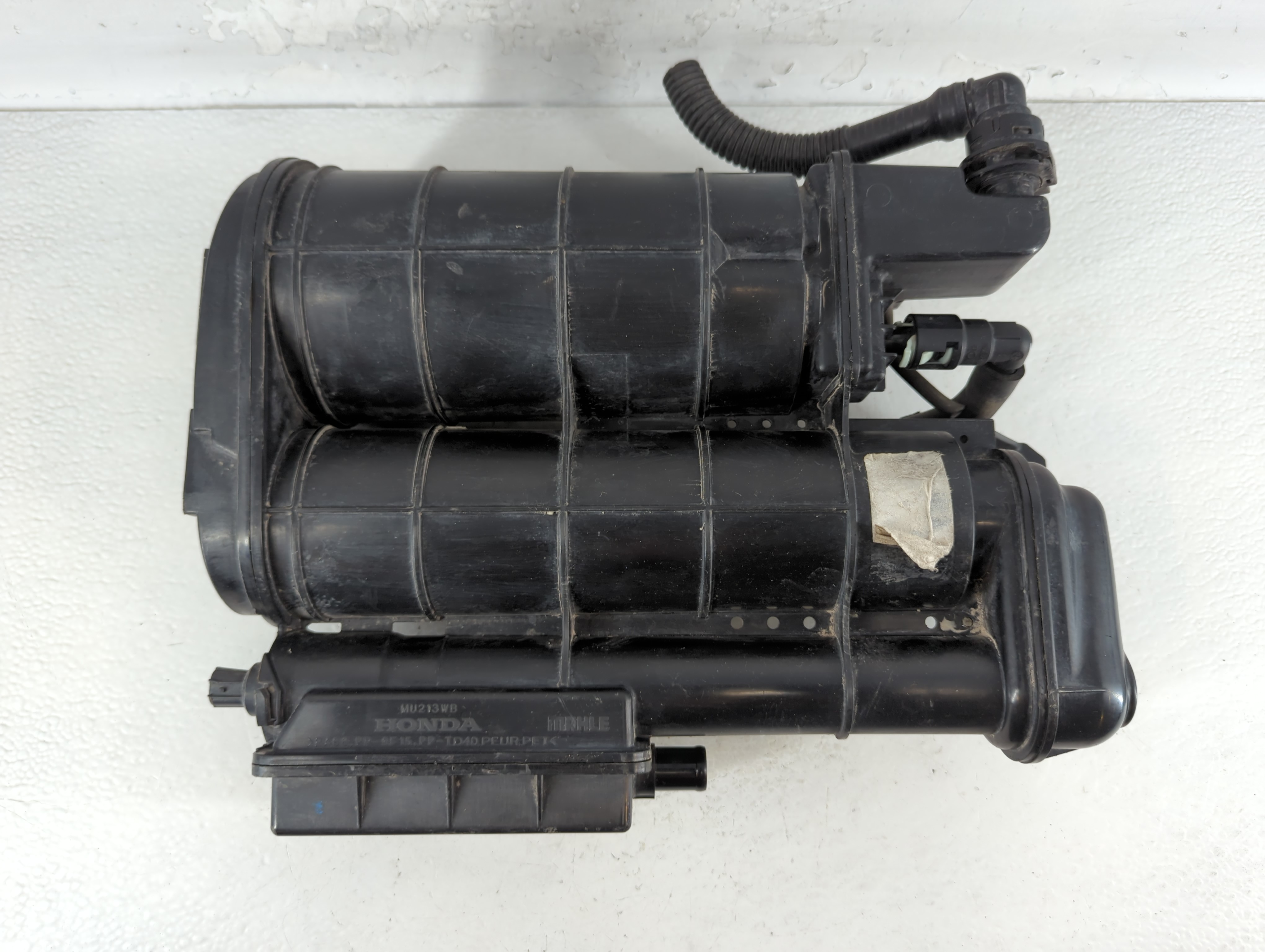 2014 Honda Accord Fuel Vapor Charcoal Canister 916086 - Oemusedautoparts1.com