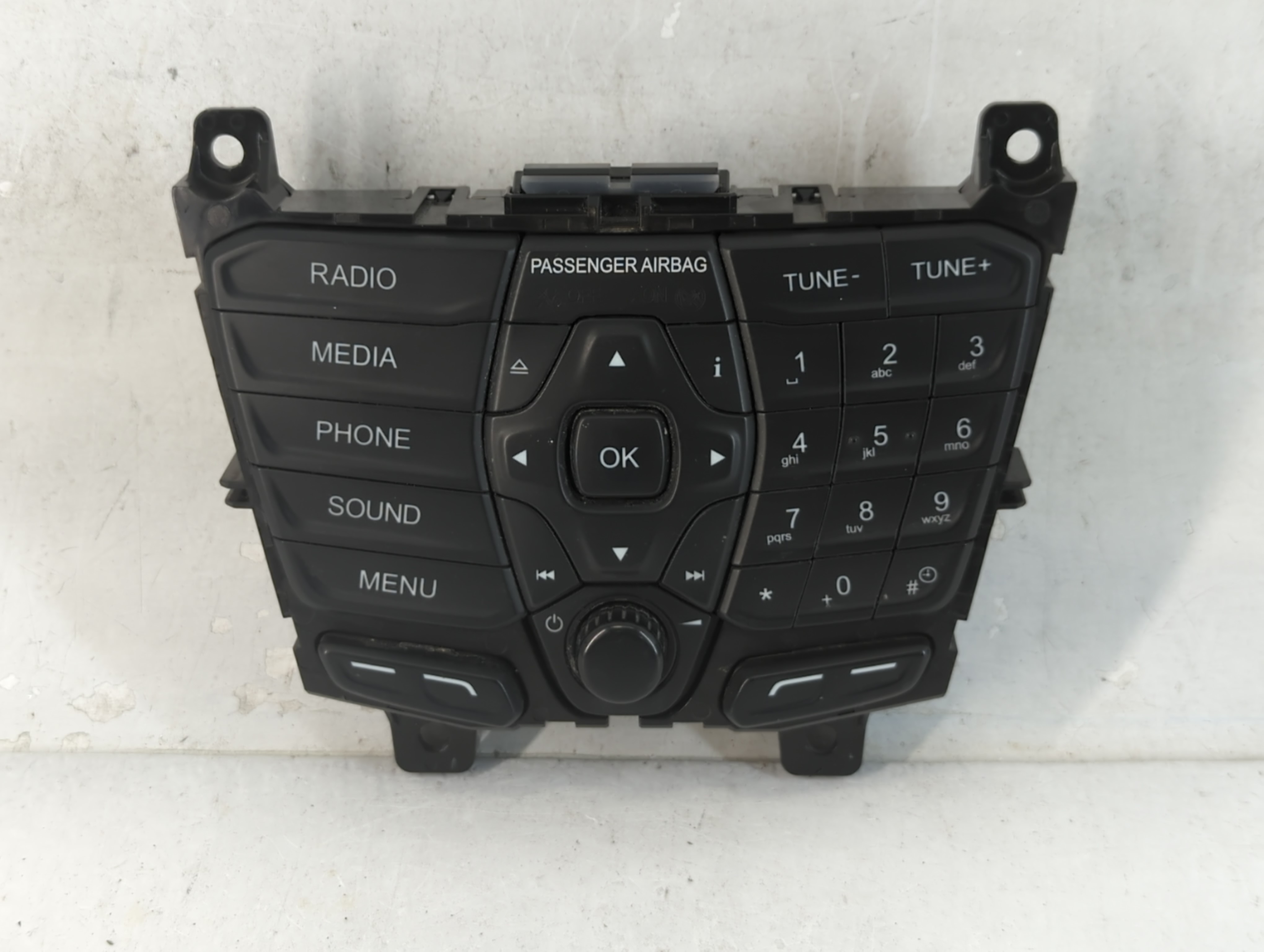 2016-2018 Ford Transit Connect Ac Heater Climate Control Dt1t-18k811-cf 916093 - Oemusedautoparts1.com