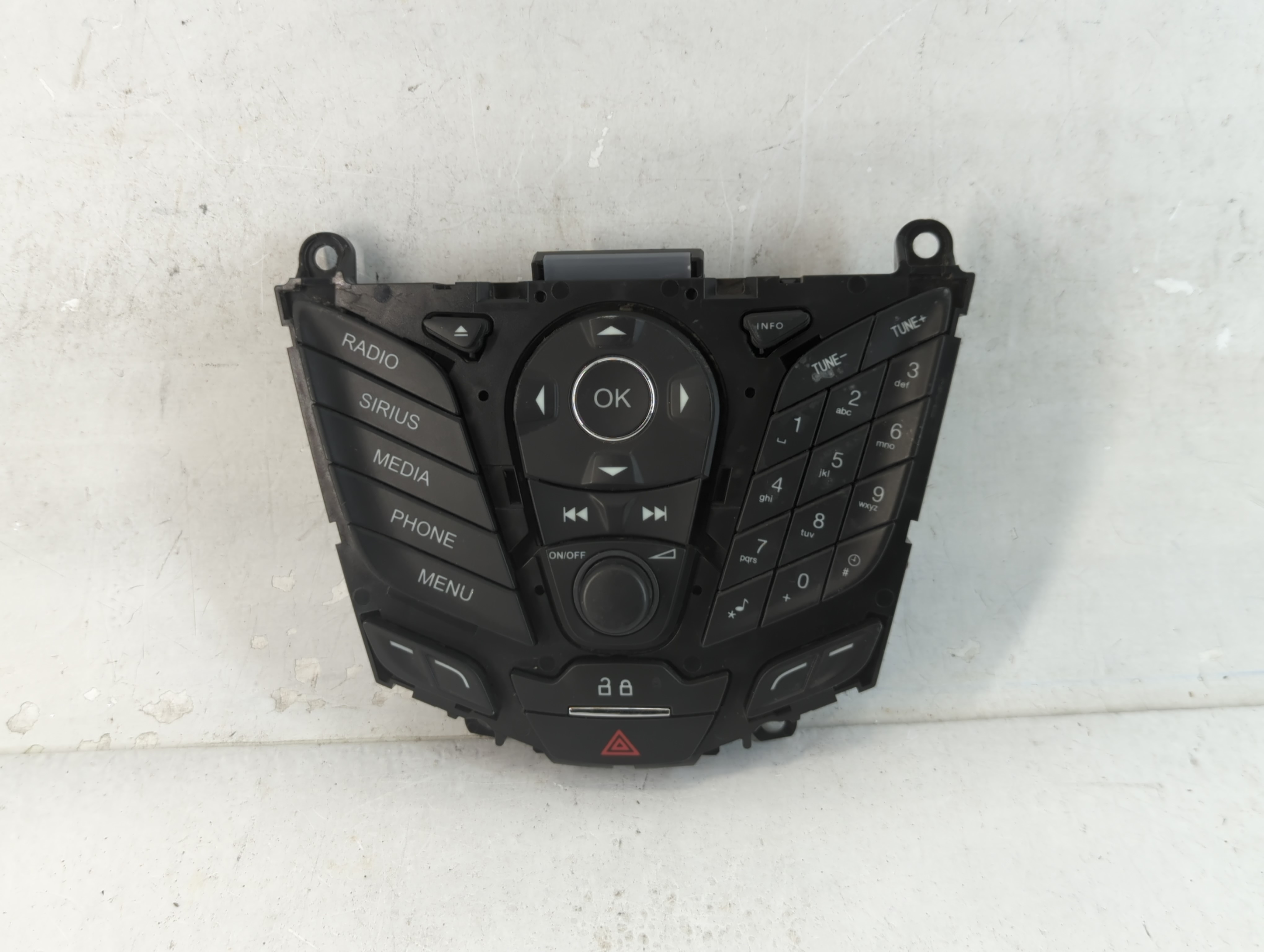 2013-2014 Ford Focus Am Fm Cd Player Radio Receiver 916094 - Oemusedautoparts1.com