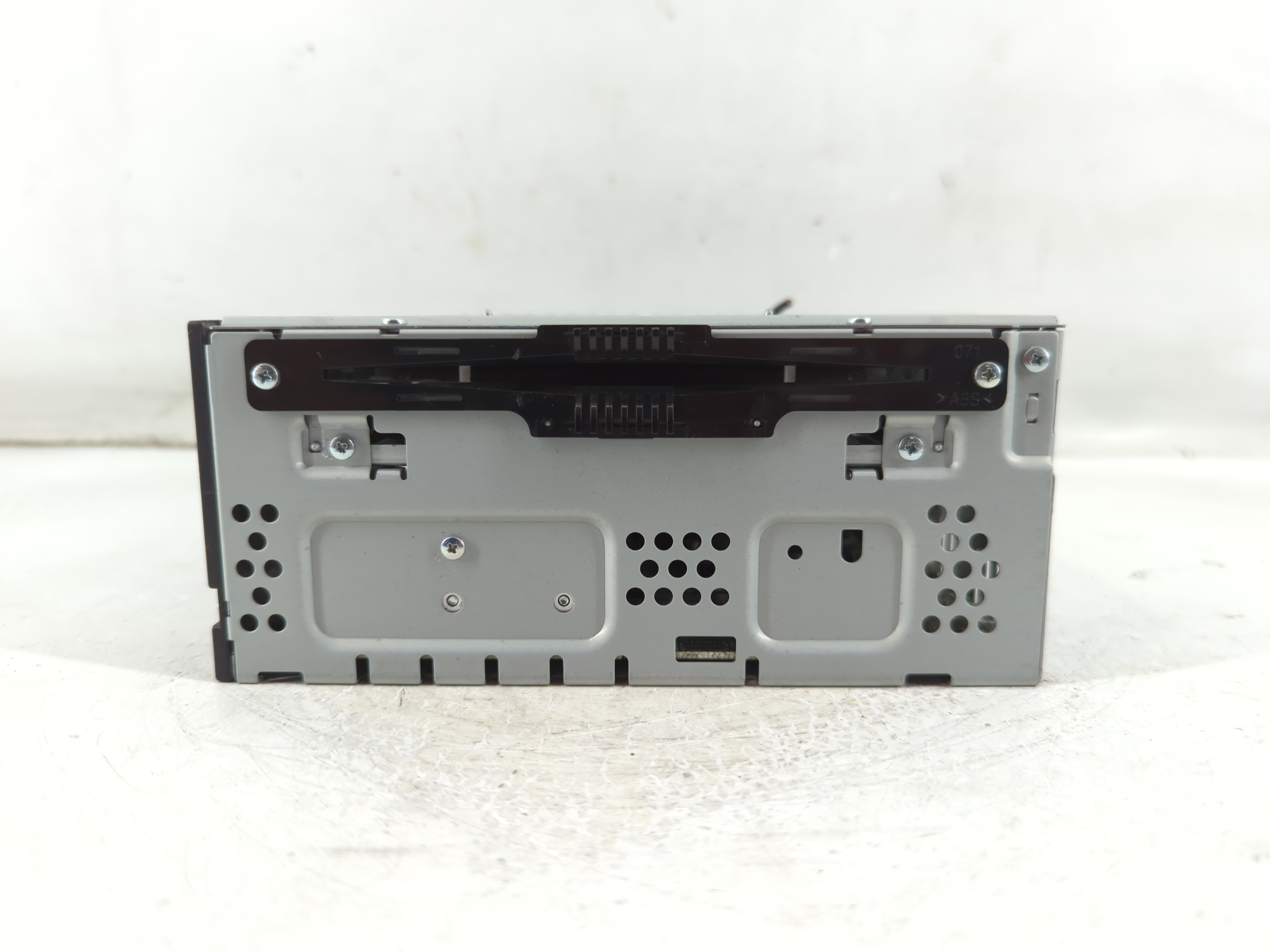 2017-2017 Ford Escape Am Fm Cd Player Radio Receiver 916118 - Oemusedautoparts1.com