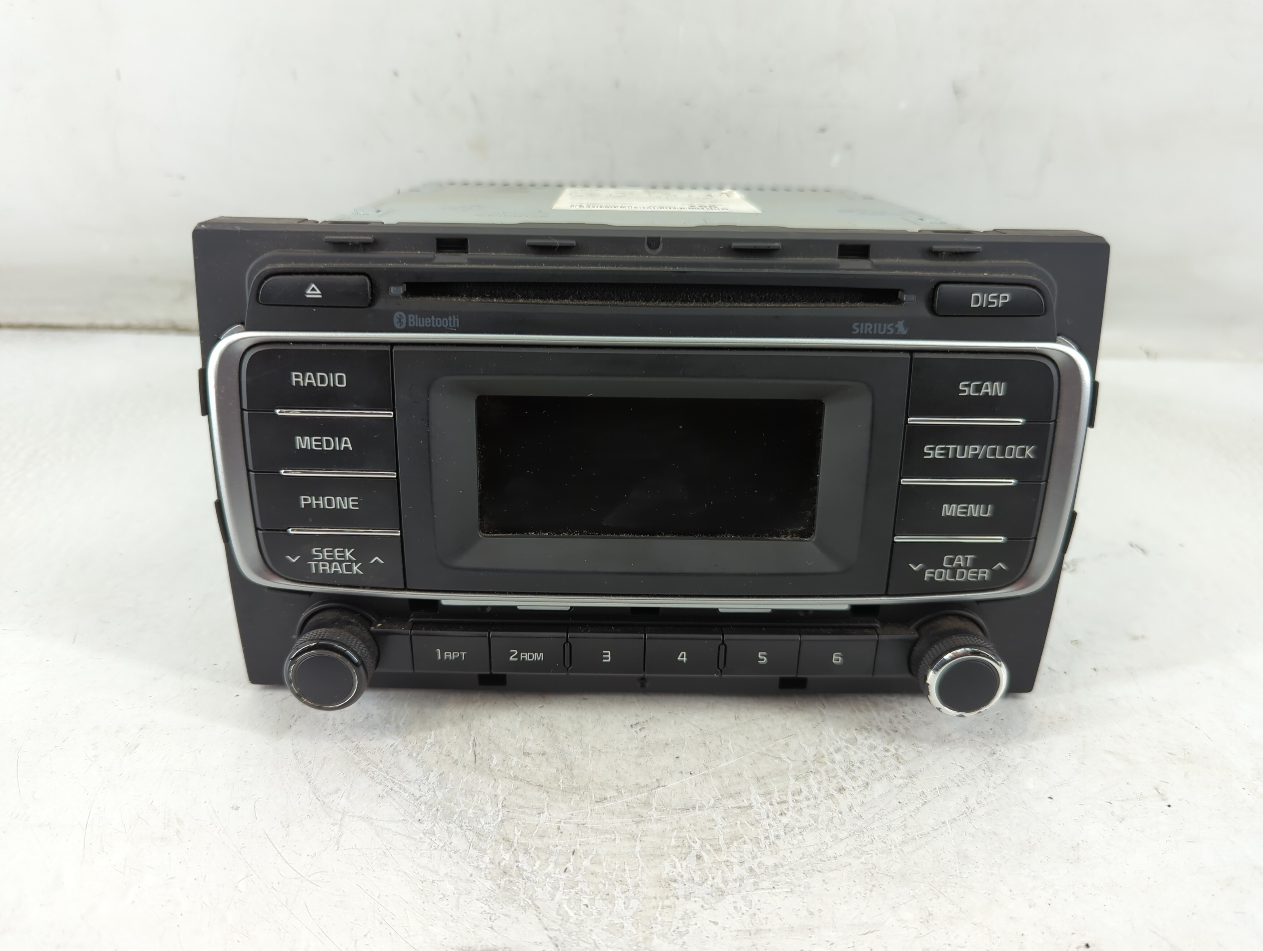 2016-2017 Kia Rio Am Fm Cd Player Radio Receiver 916123 - Oemusedautoparts1.com