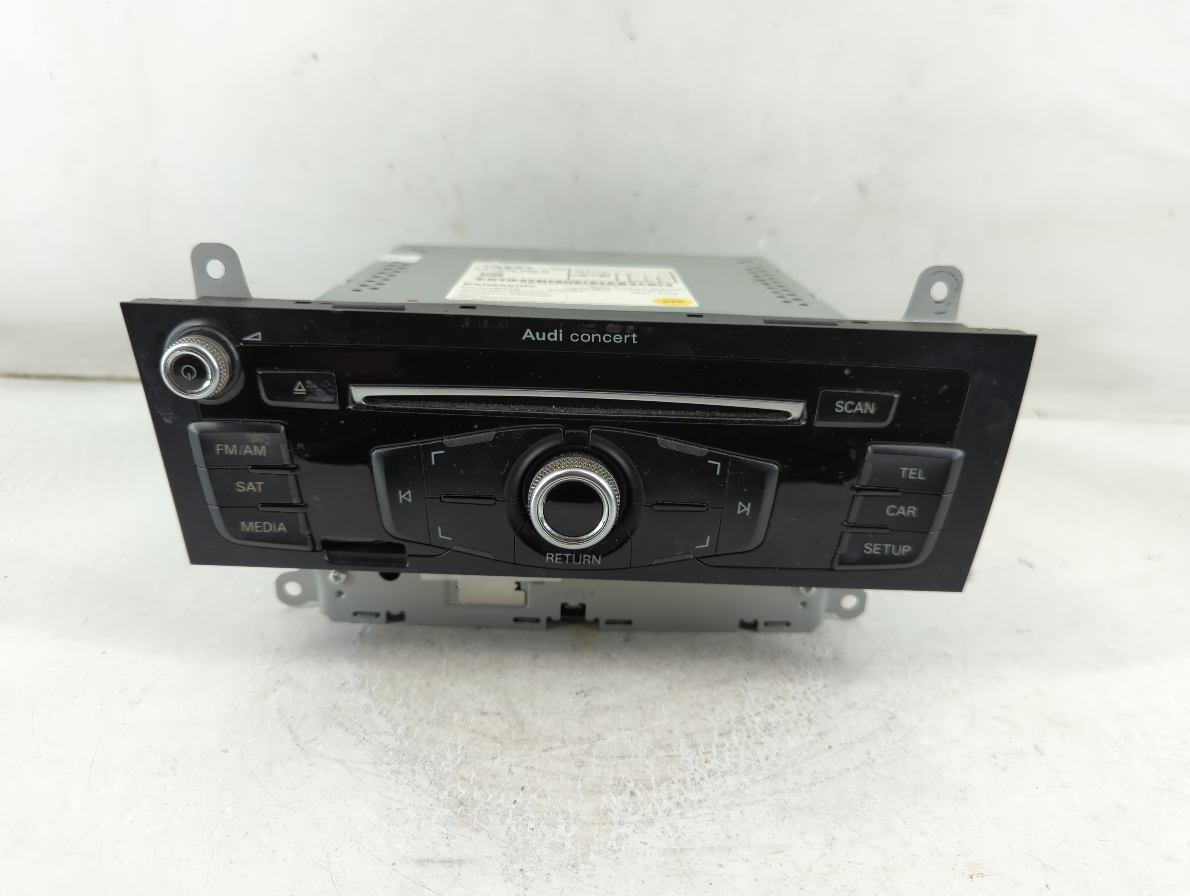 2011-2017 Audi Q5 Am Fm Cd Player Radio Receiver 916201 - Oemusedautoparts1.com