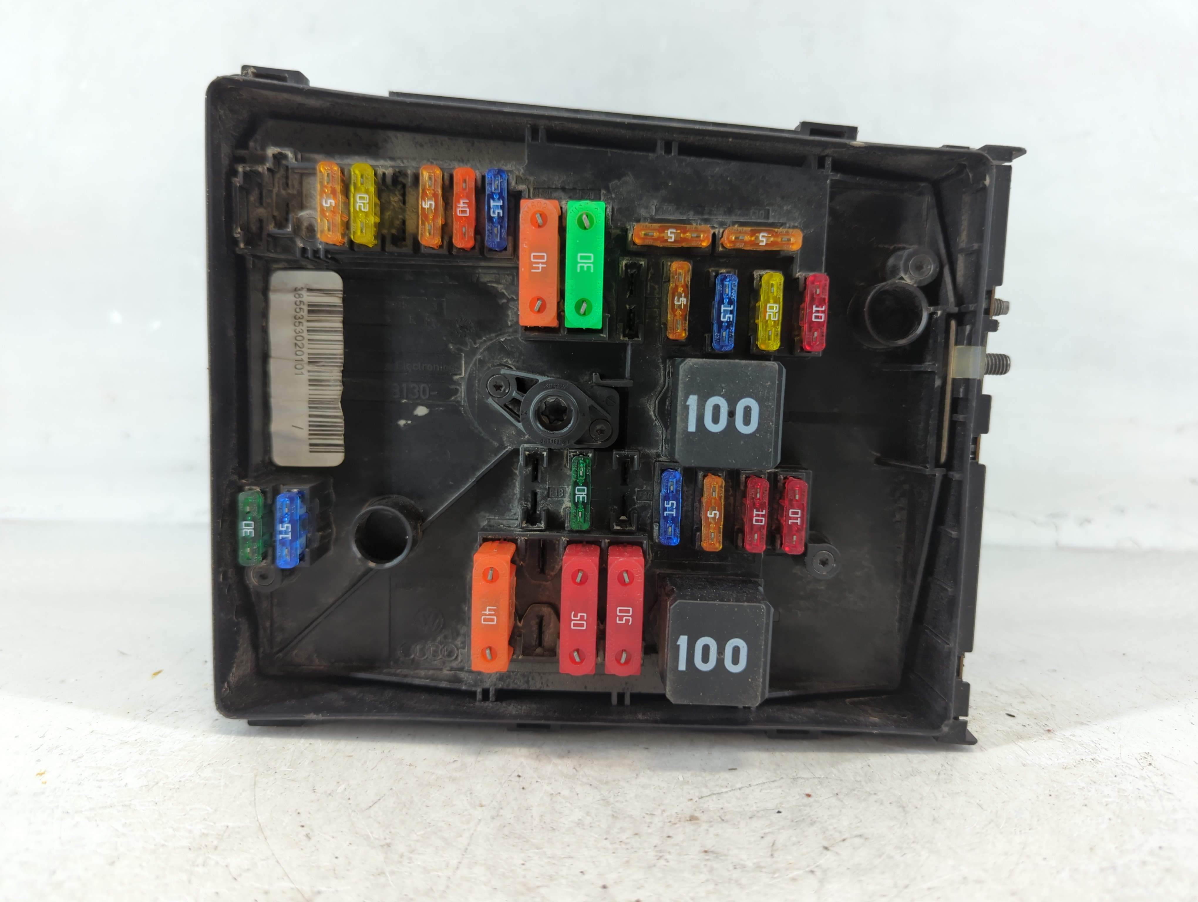 Picture of 2010-2014 Volkswagen Jetta Fusebox Fuse Box Relay Module 916244