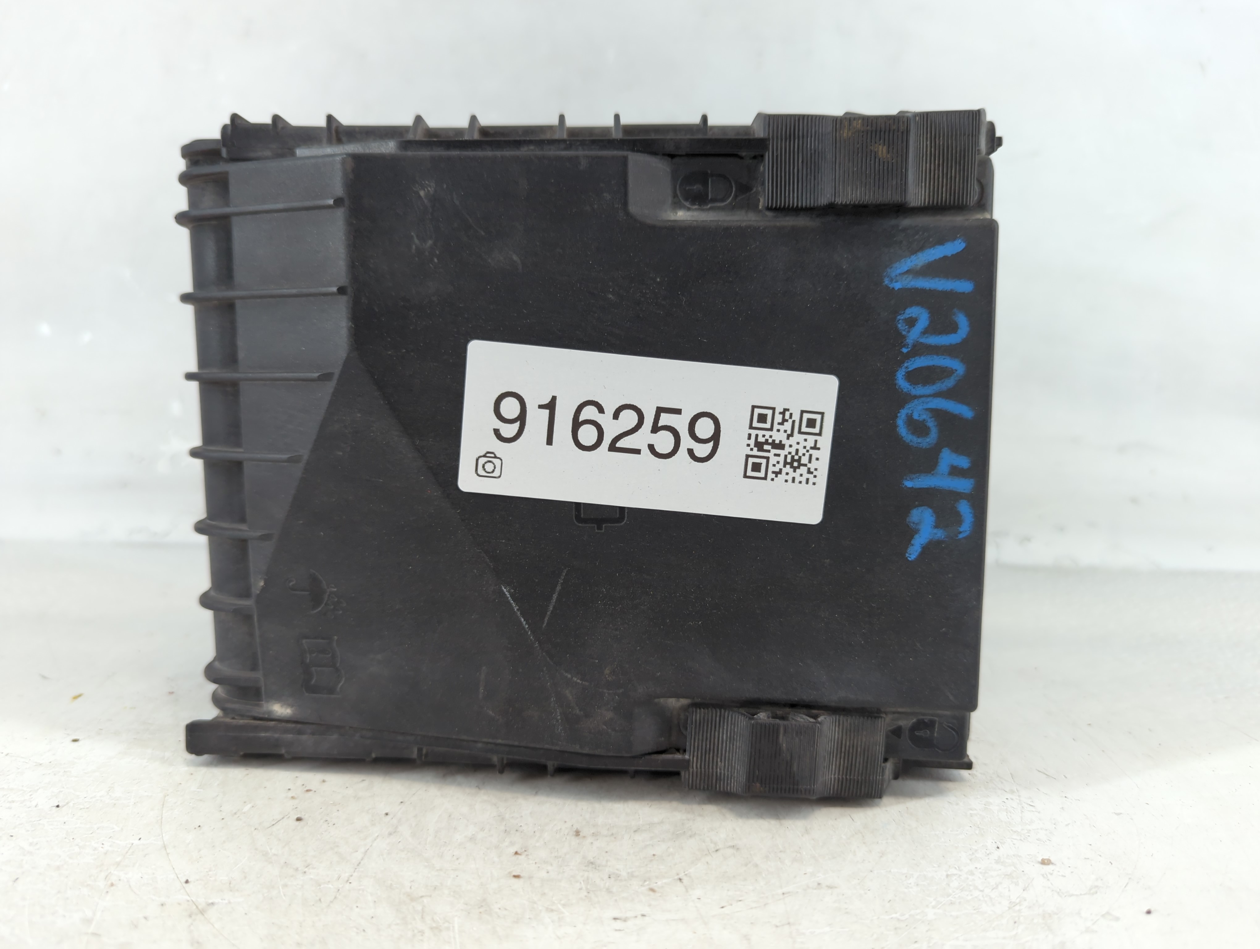 2012-2018 Volkswagen Tiguan Fusebox Fuse Box Relay Module 3c0 937 125 A 916259 - Oemusedautoparts1.com