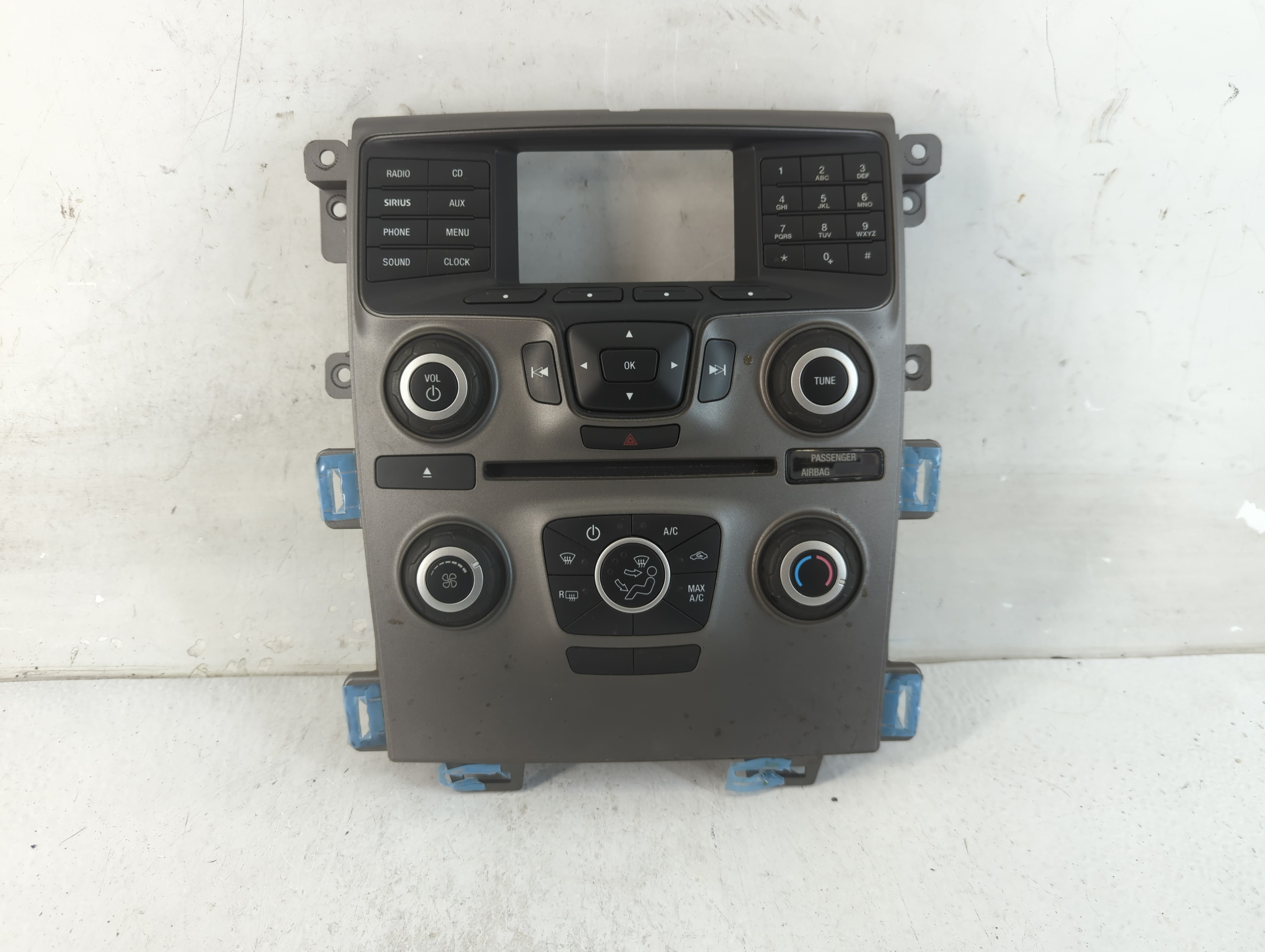 2012-2013 Ford Edge Radio Control Panel 916279 - Oemusedautoparts1.com