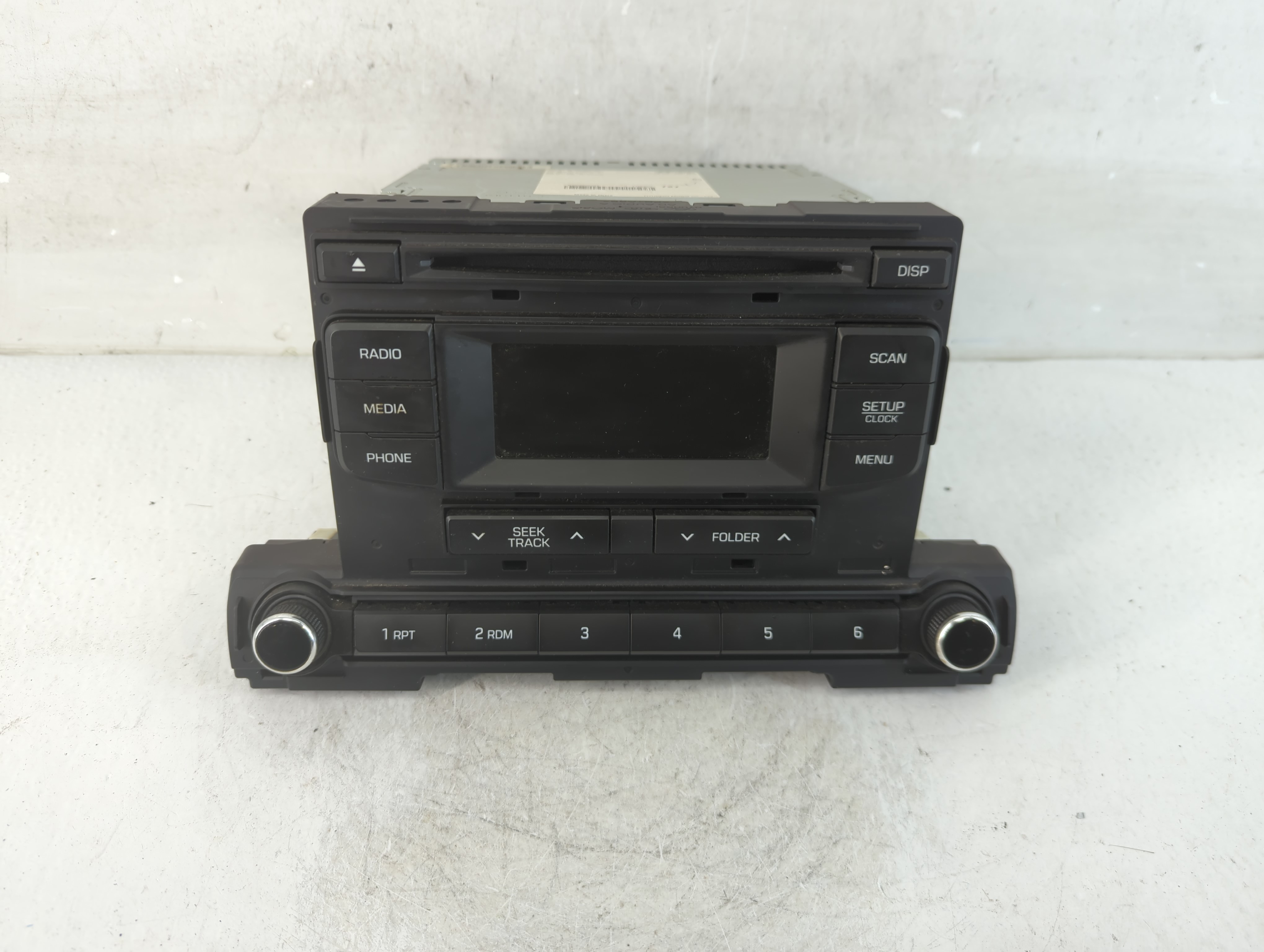 2017-2018 Hyundai Elantra Am Fm Cd Player Radio Receiver 916280 - Oemusedautoparts1.com
