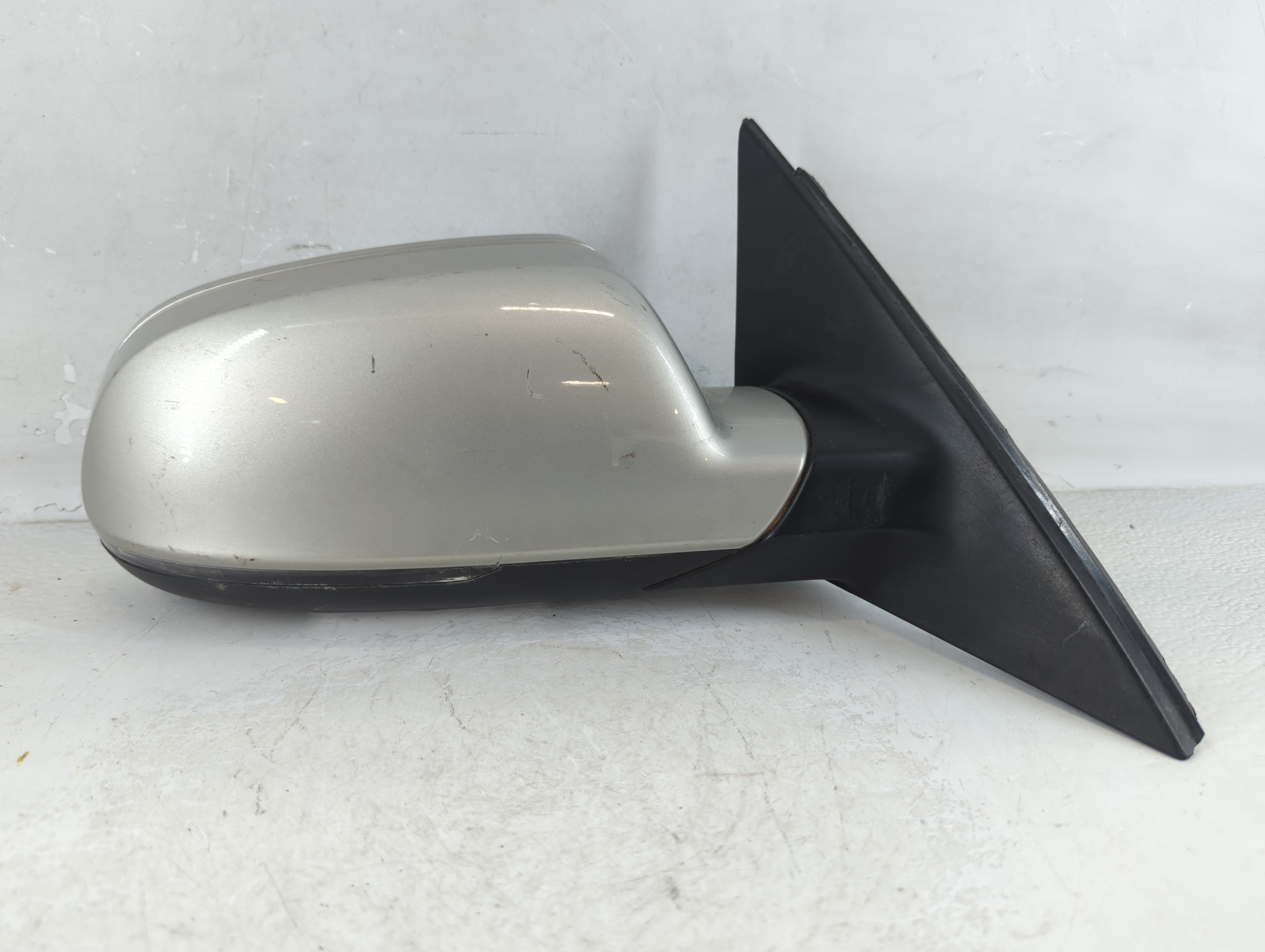 Picture of 2010-2016 Audi A4 Passenger Right Side View Power Door Mirror Silver 916287