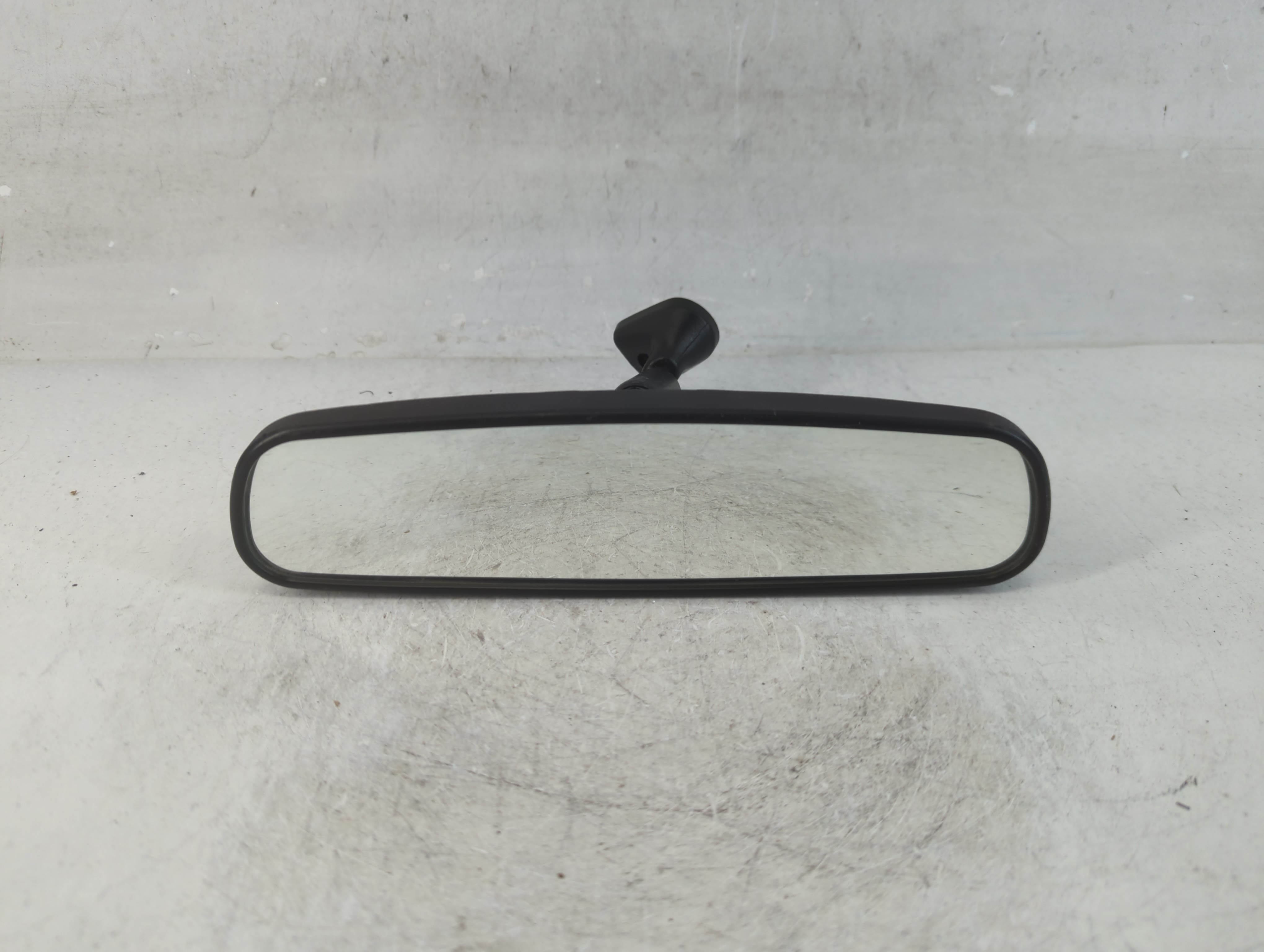 2016-2018 Toyota Rav4 Interior Rear View Mirror Oem 916297 - Oemusedautoparts1.com
