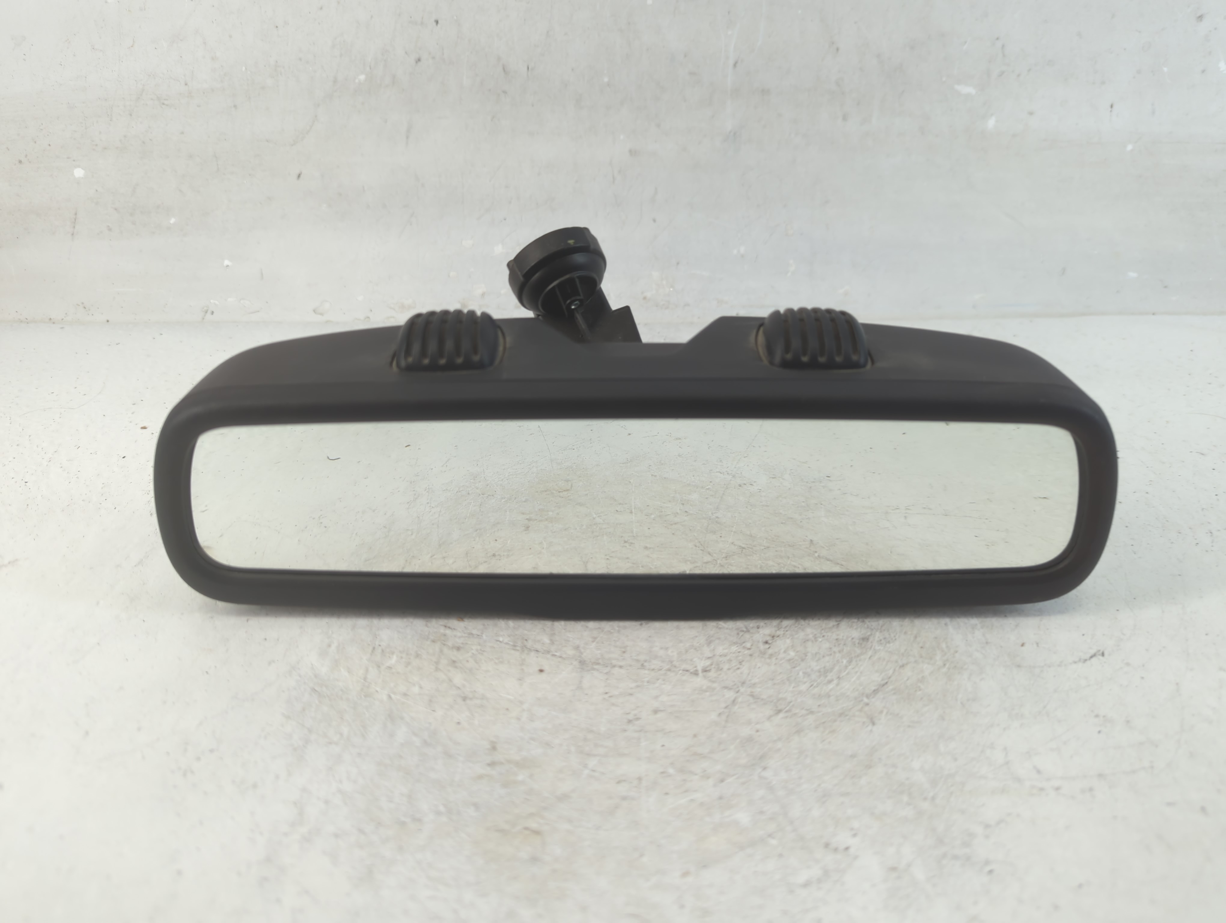 2014-2017 Jeep Cherokee Interior Rear View Mirror Oem 916311 - Oemusedautoparts1.com
