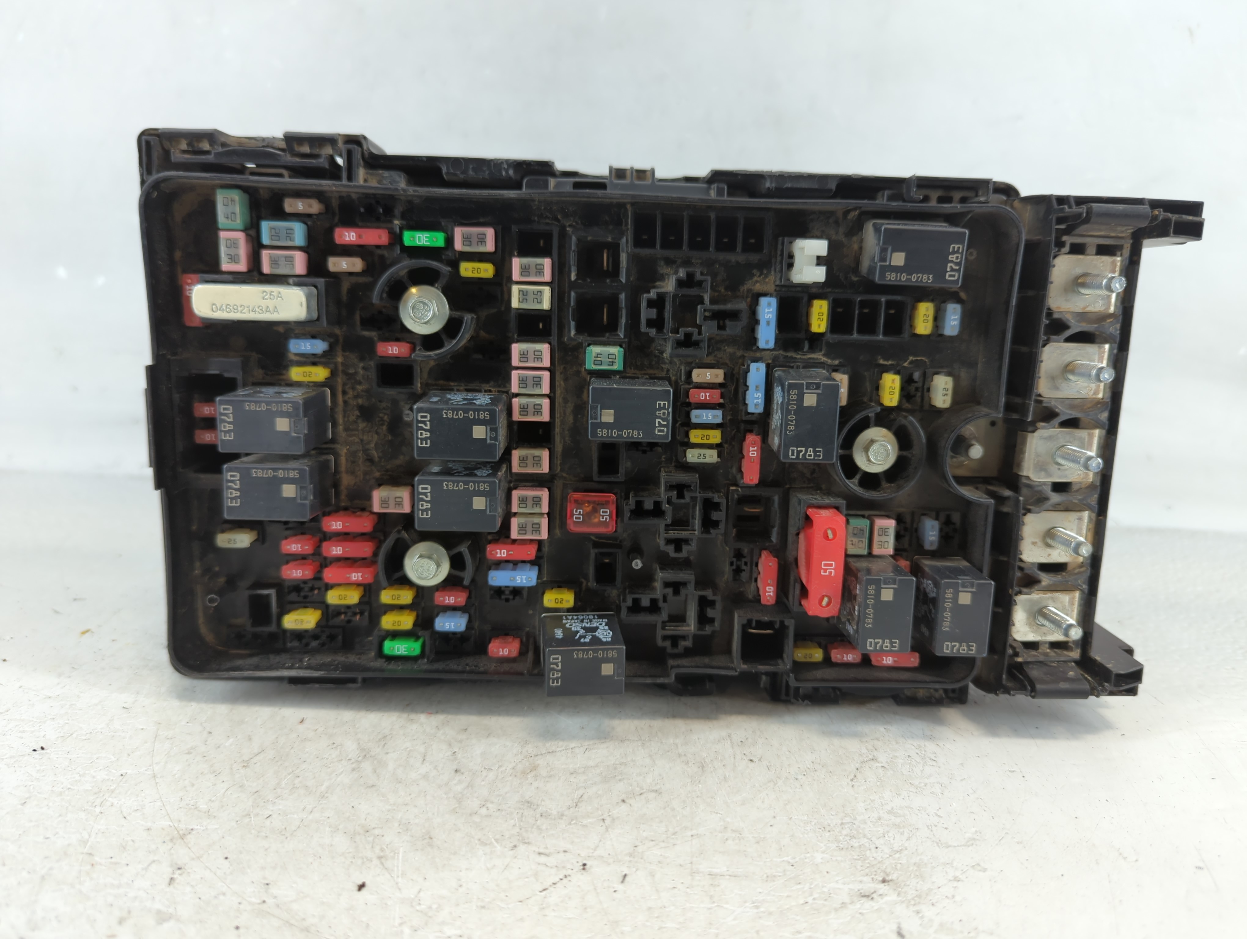 Picture of 2019-2019 Jeep Cherokee Fusebox Fuse Box Relay Module Tipm 63565509 916320