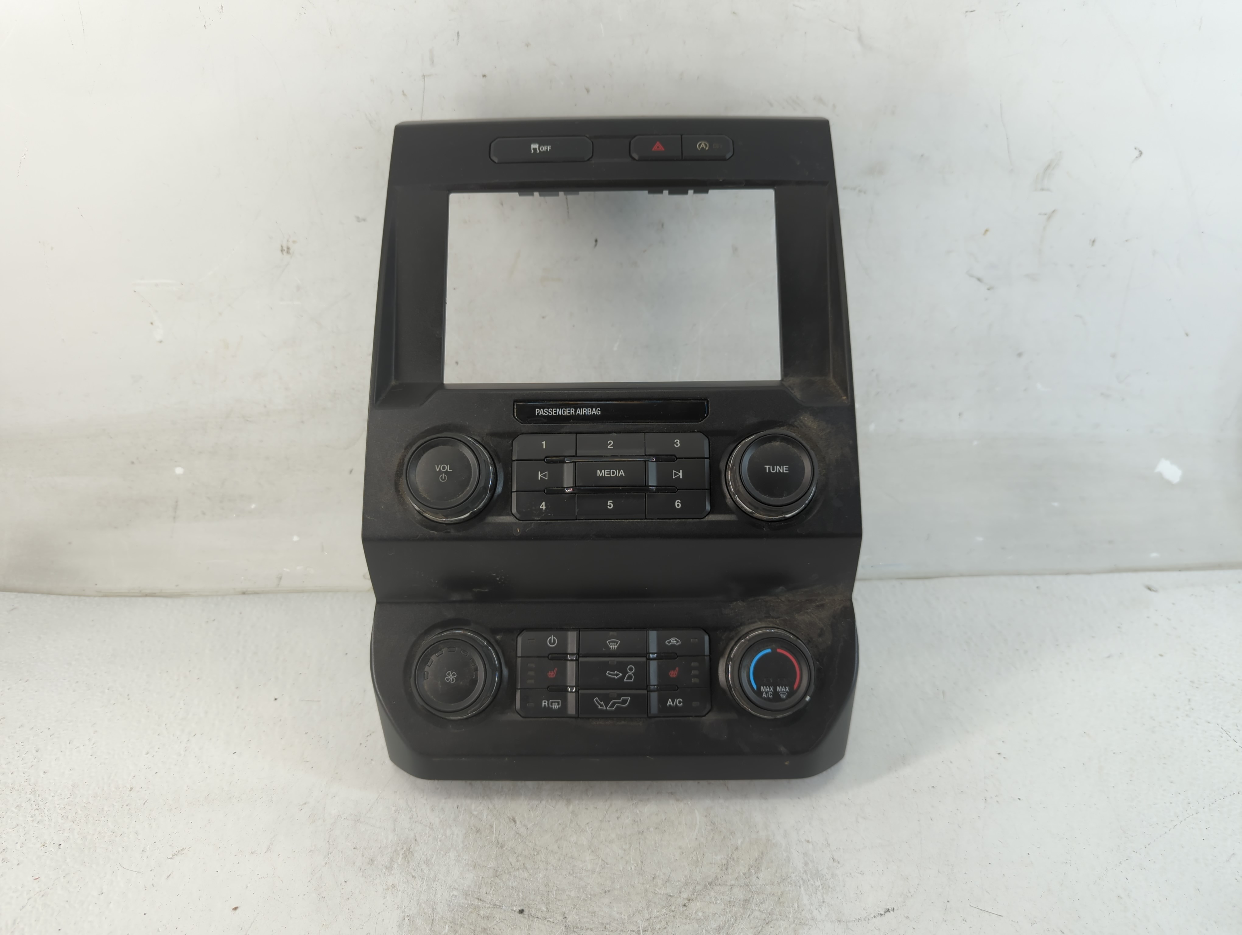 2019-2020 Ford F-150 Radio Control Panel 916327 - Oemusedautoparts1.com