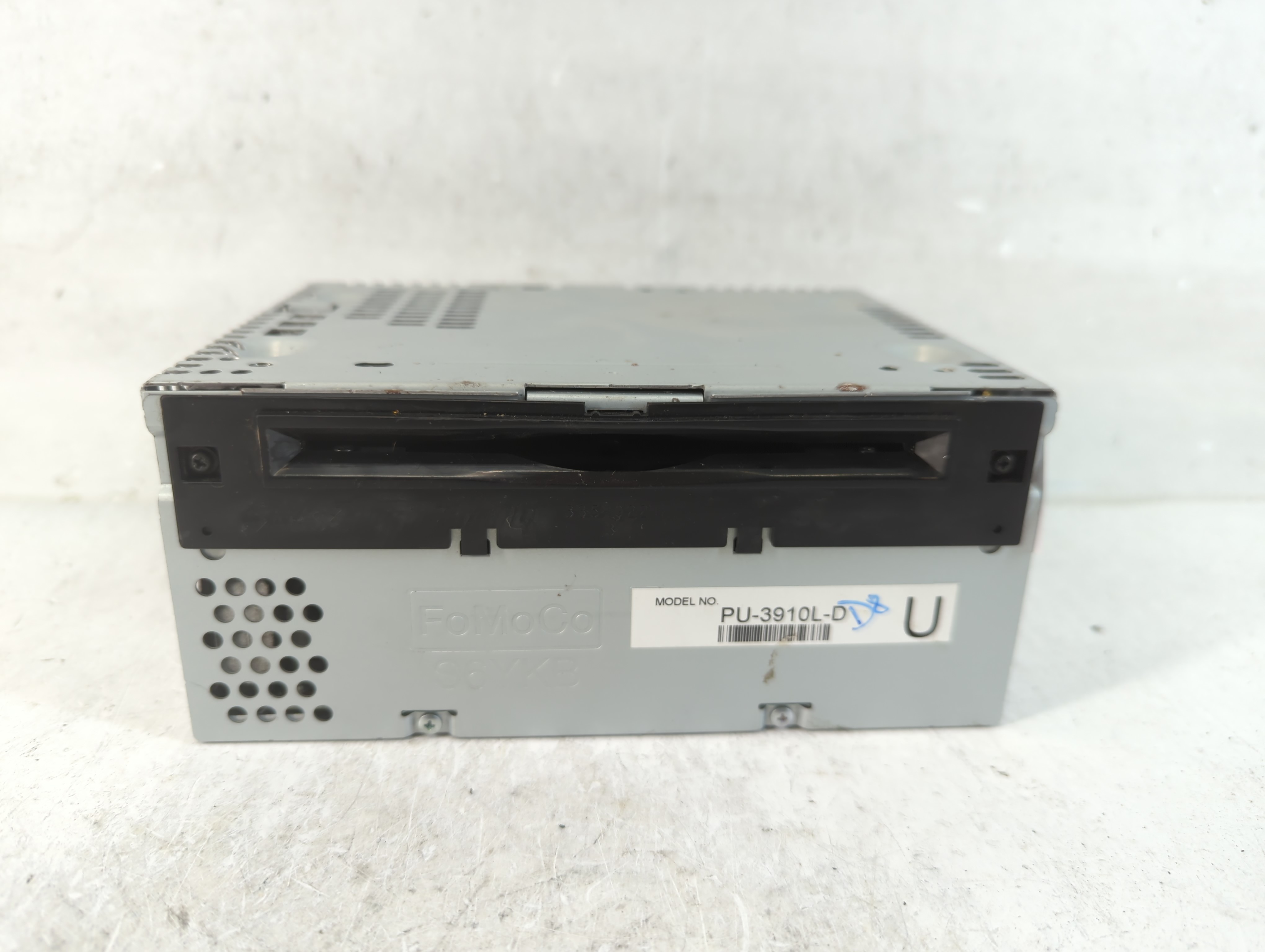 2015-2015 Ford Explorer Am Fm Cd Player Radio Receiver 916331 - Oemusedautoparts1.com