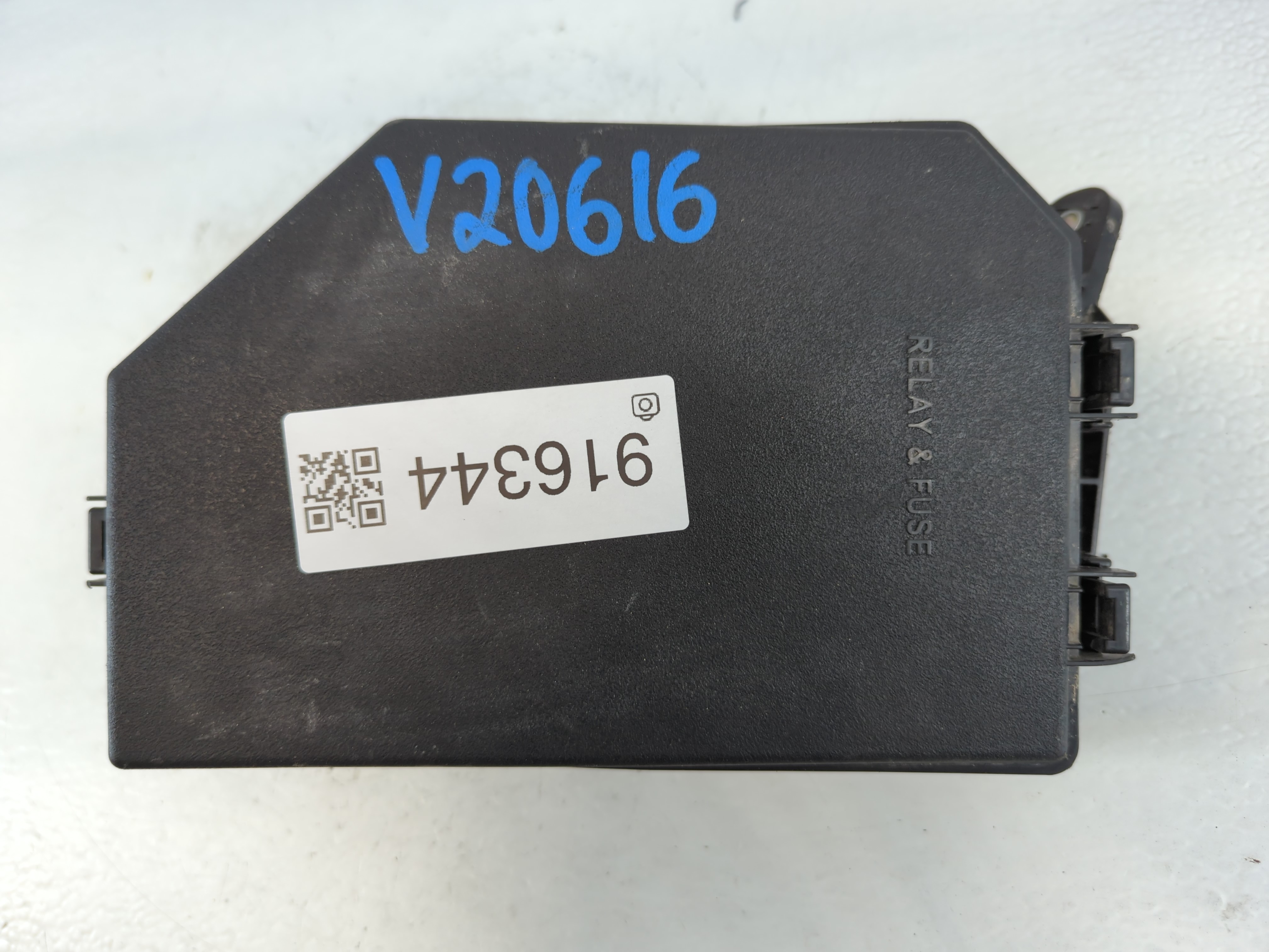 2019-2022 Toyota Corolla Fusebox Fuse Box Relay Module 82662-12e90 916344 - Oemusedautoparts1.com