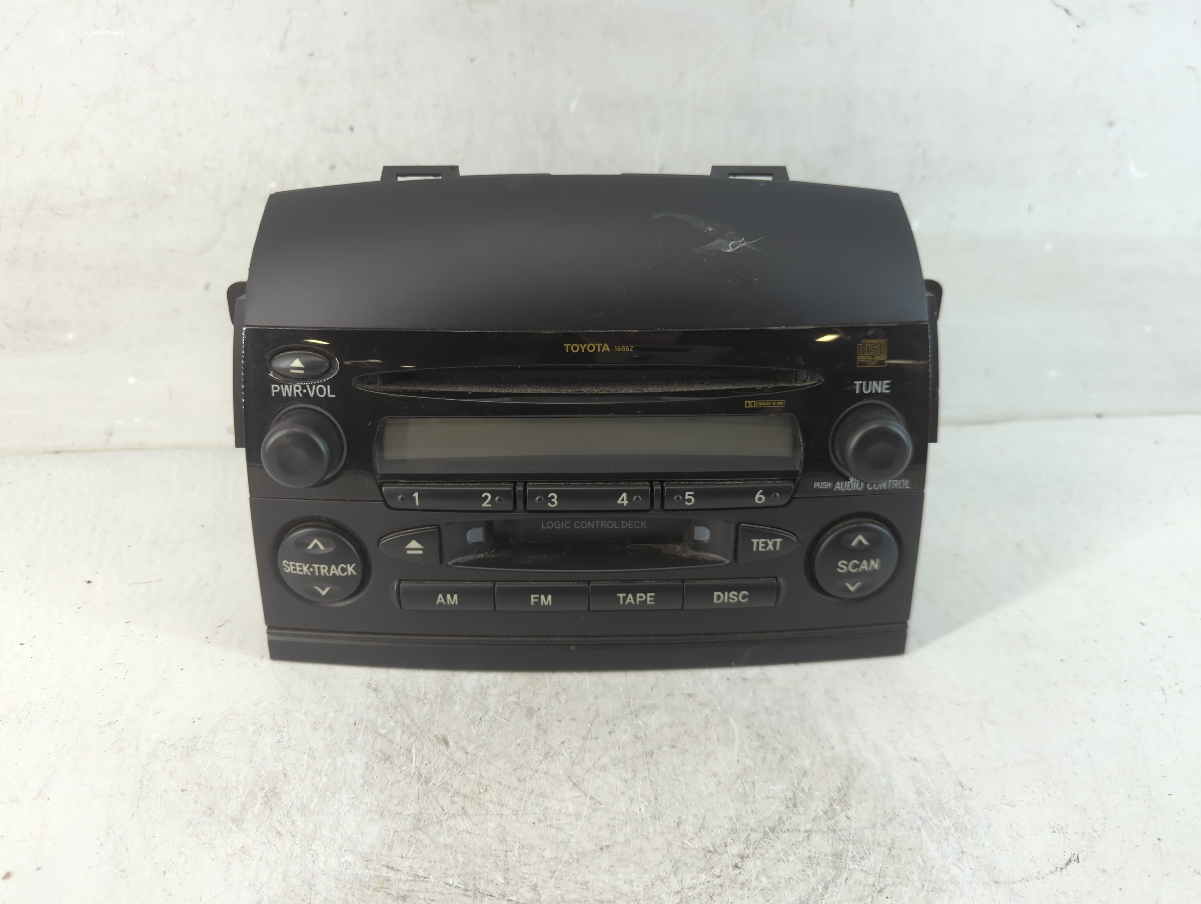 2004-2005 Toyota Sienna Am Fm Cd Player Radio Receiver 916367 - Oemusedautoparts1.com