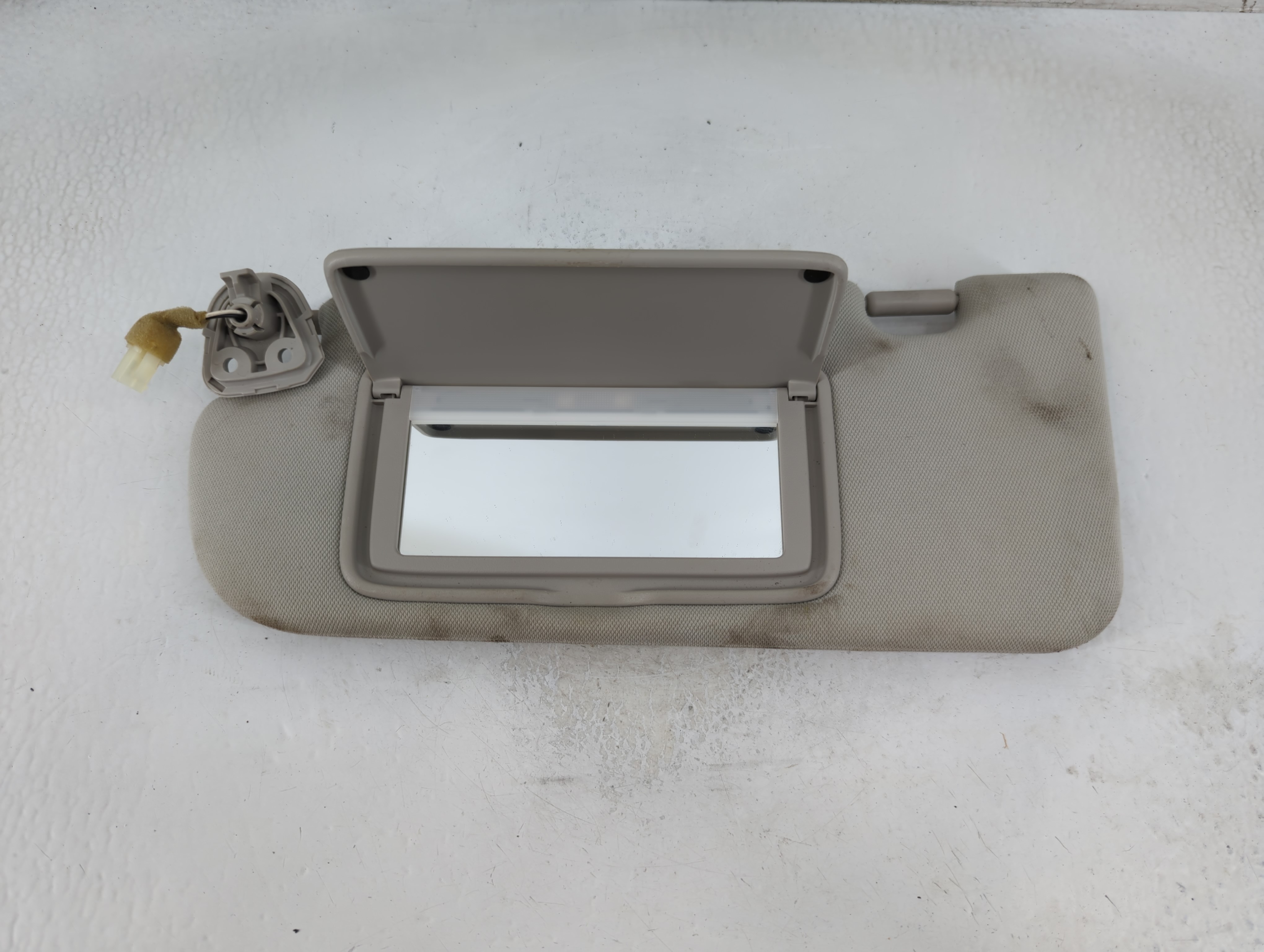 2014-2020 Infiniti Q50 Driver Sun Visor Mirror Left Sunvisor Gray 916431 - Oemusedautoparts1.com