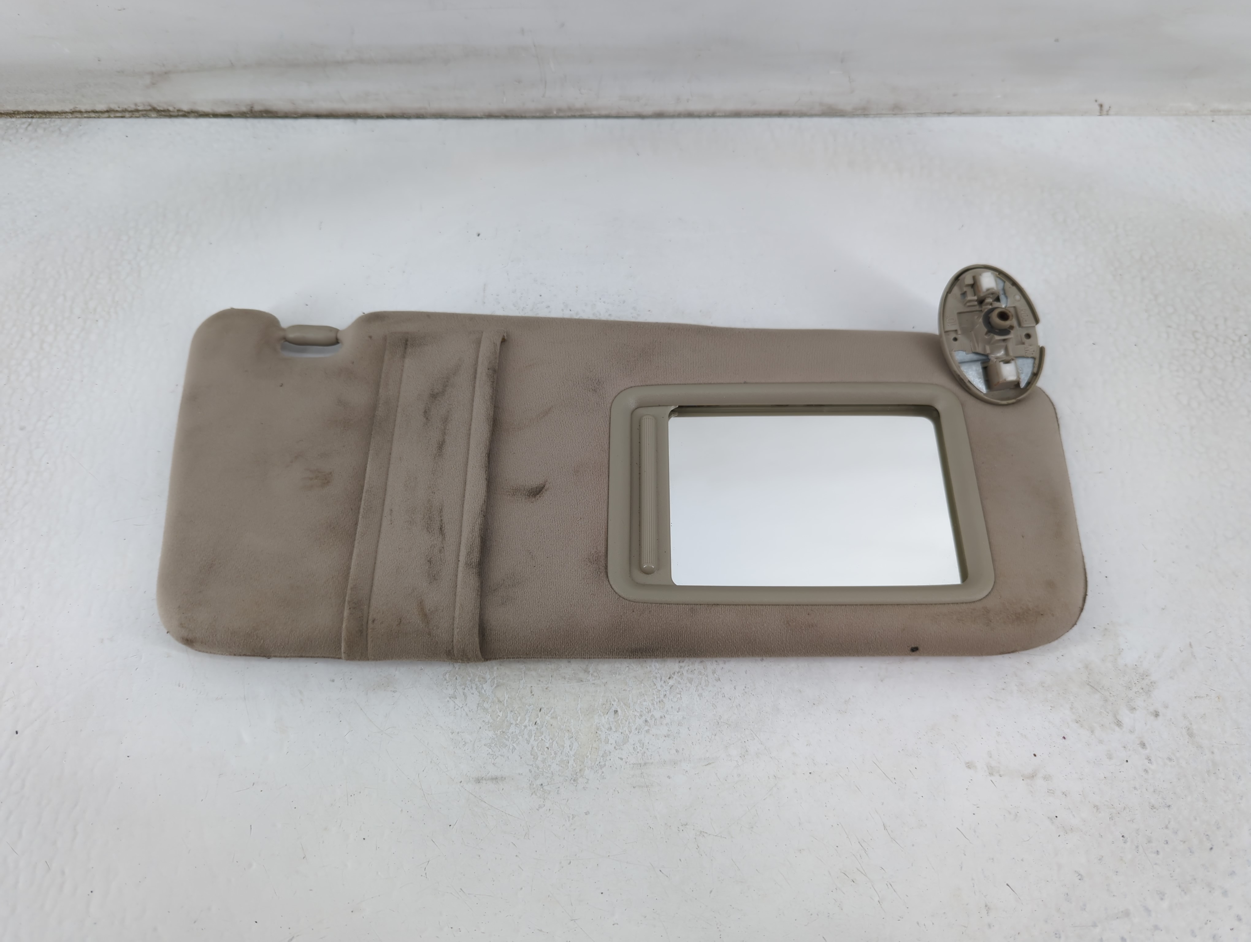 2005-2010 Ford Mustang Passenger Sun Visor Mirror Right Sunvisor Grey 916444 - Oemusedautoparts1.com