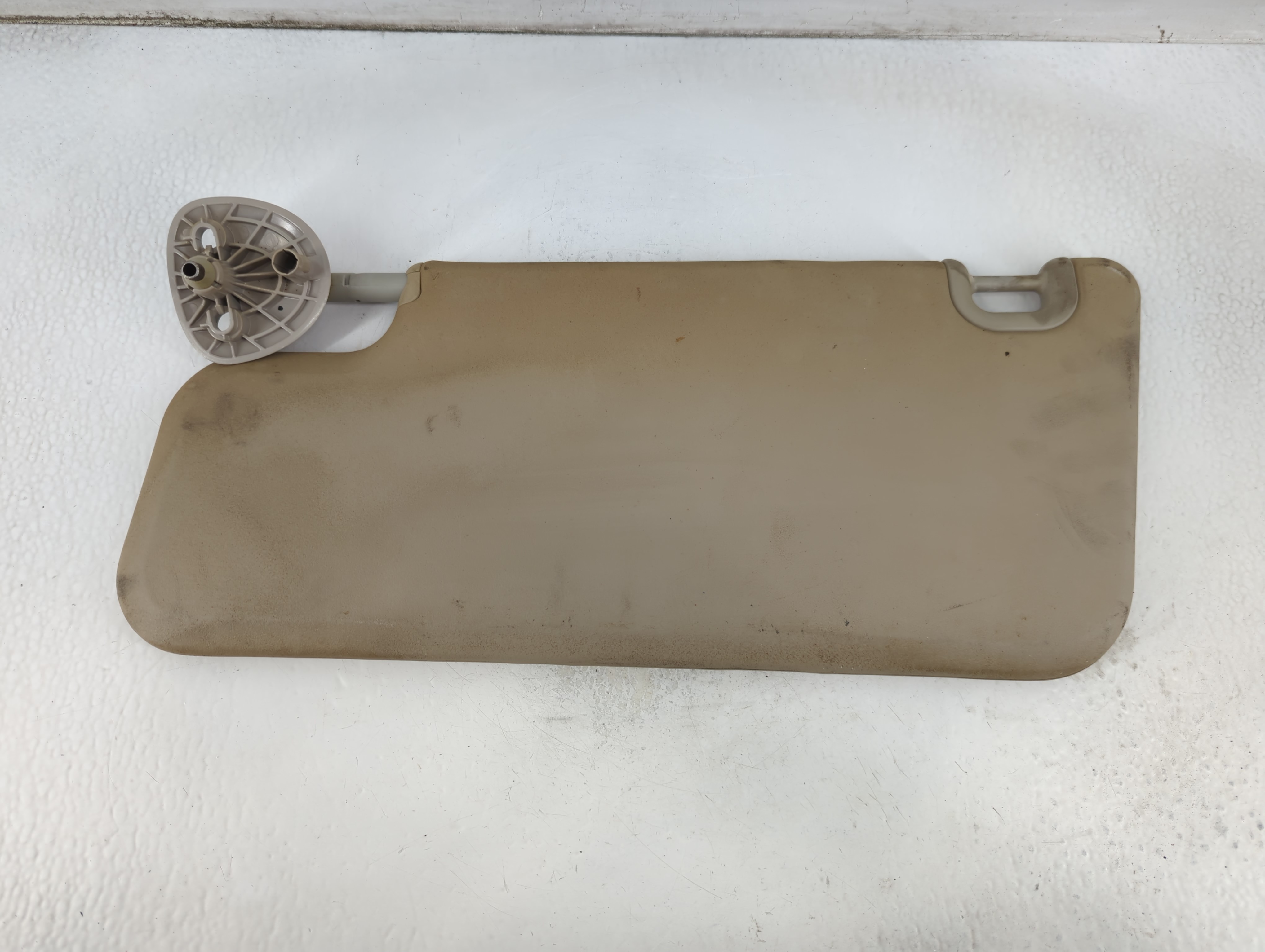 Dodge Ram 1500 Driver Sun Visor Mirror Left Sunvisor Greige 916450 - Oemusedautoparts1.com