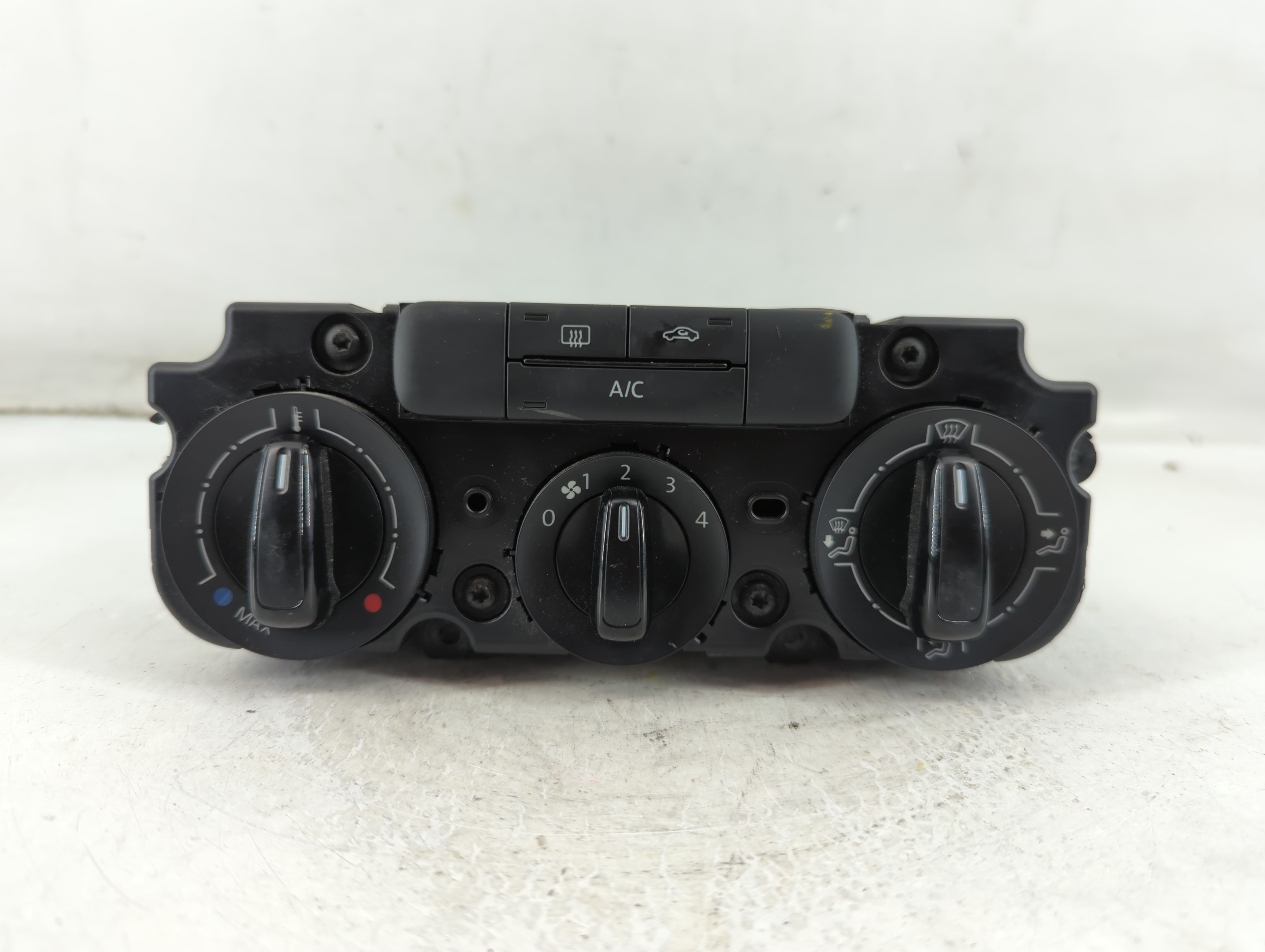 Picture of 2011-2014 Volkswagen Jetta Ac Heater Climate Control 90151-903/0000 916486