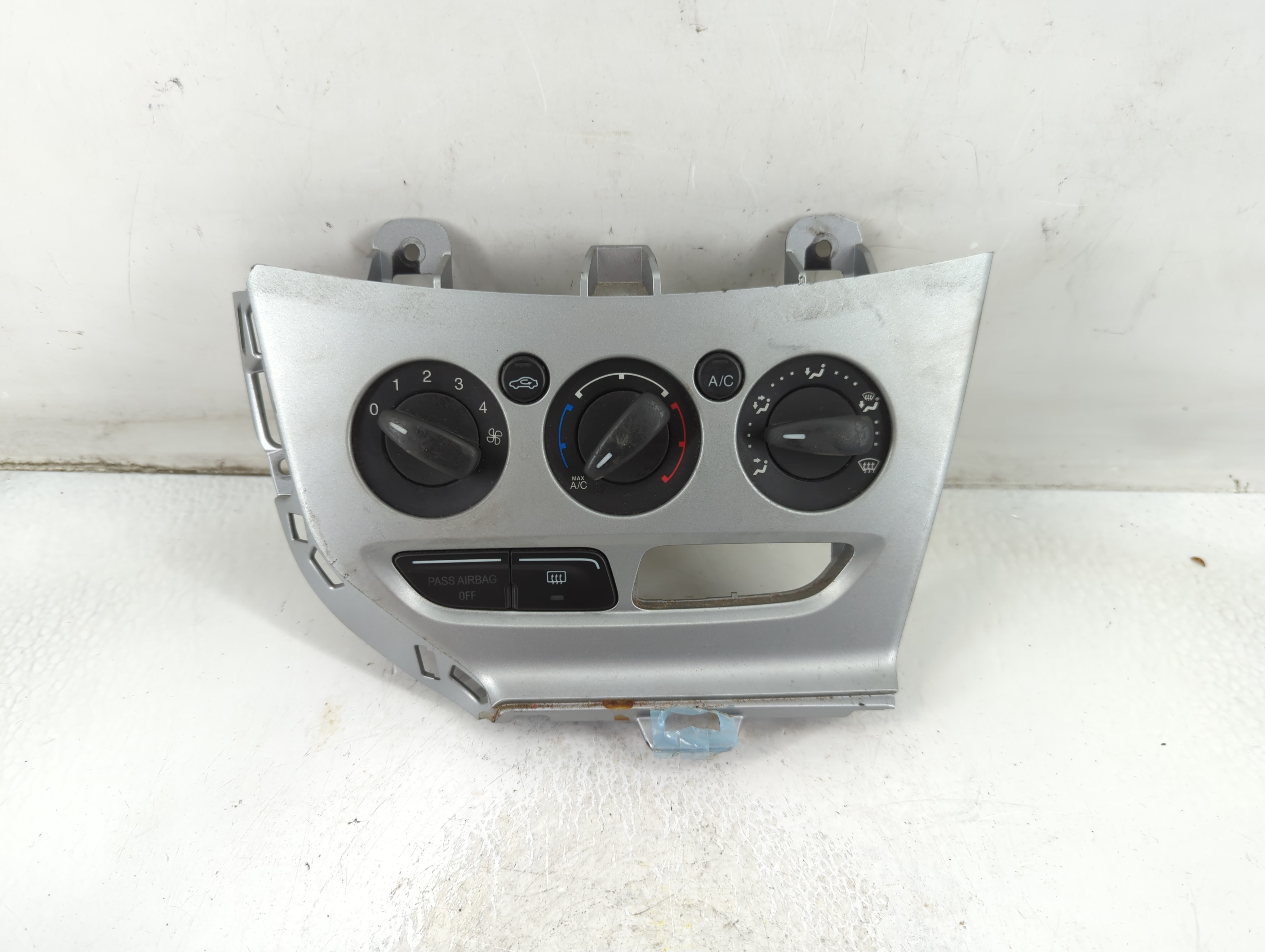 2013-2014 Ford Focus Ac Heater Climate Control Cm5t-19980-ae 916526 - Oemusedautoparts1.com
