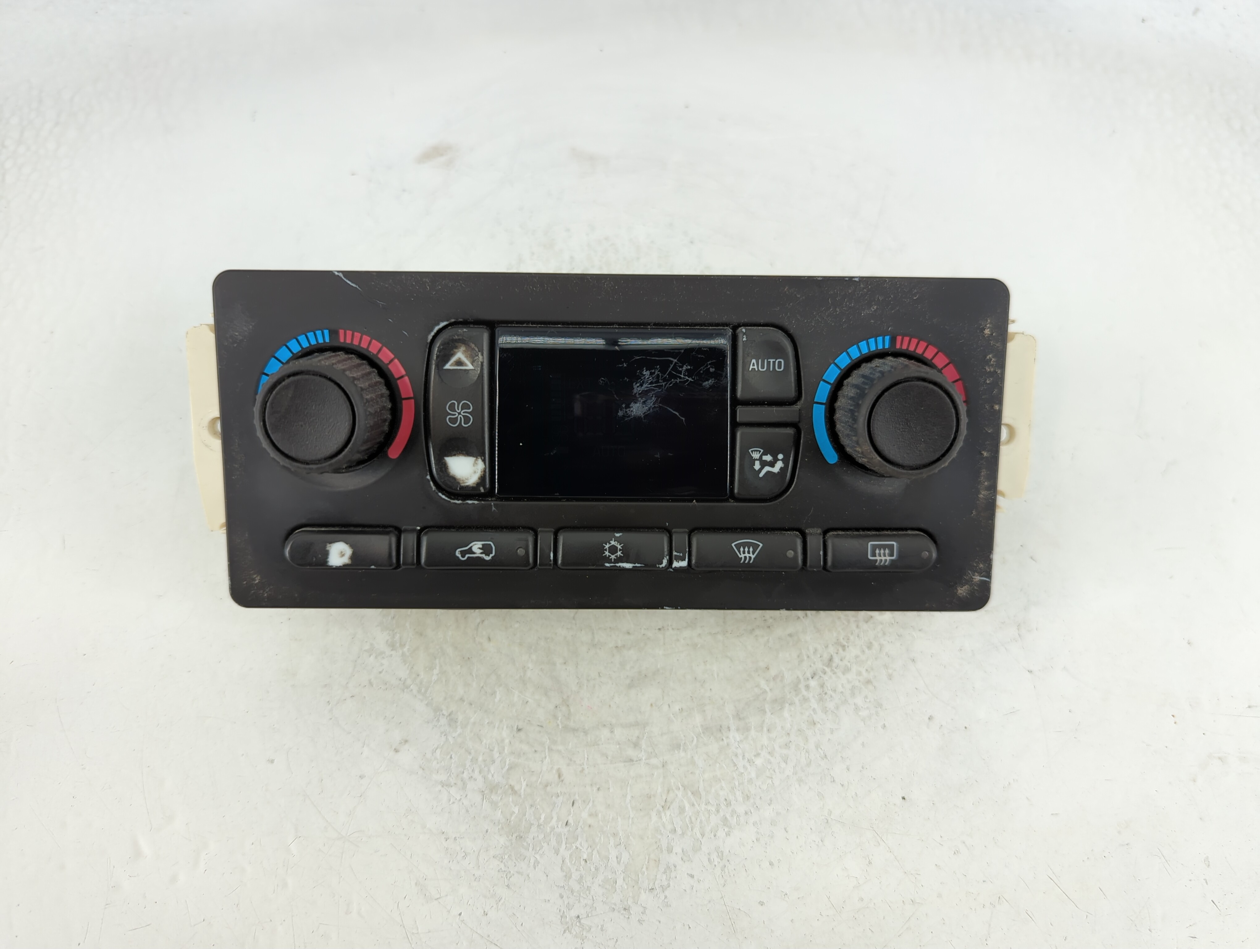 2006-2009 Chevrolet Trailblazer Ac Heater Climate Control 15845093 916535 - Oemusedautoparts1.com