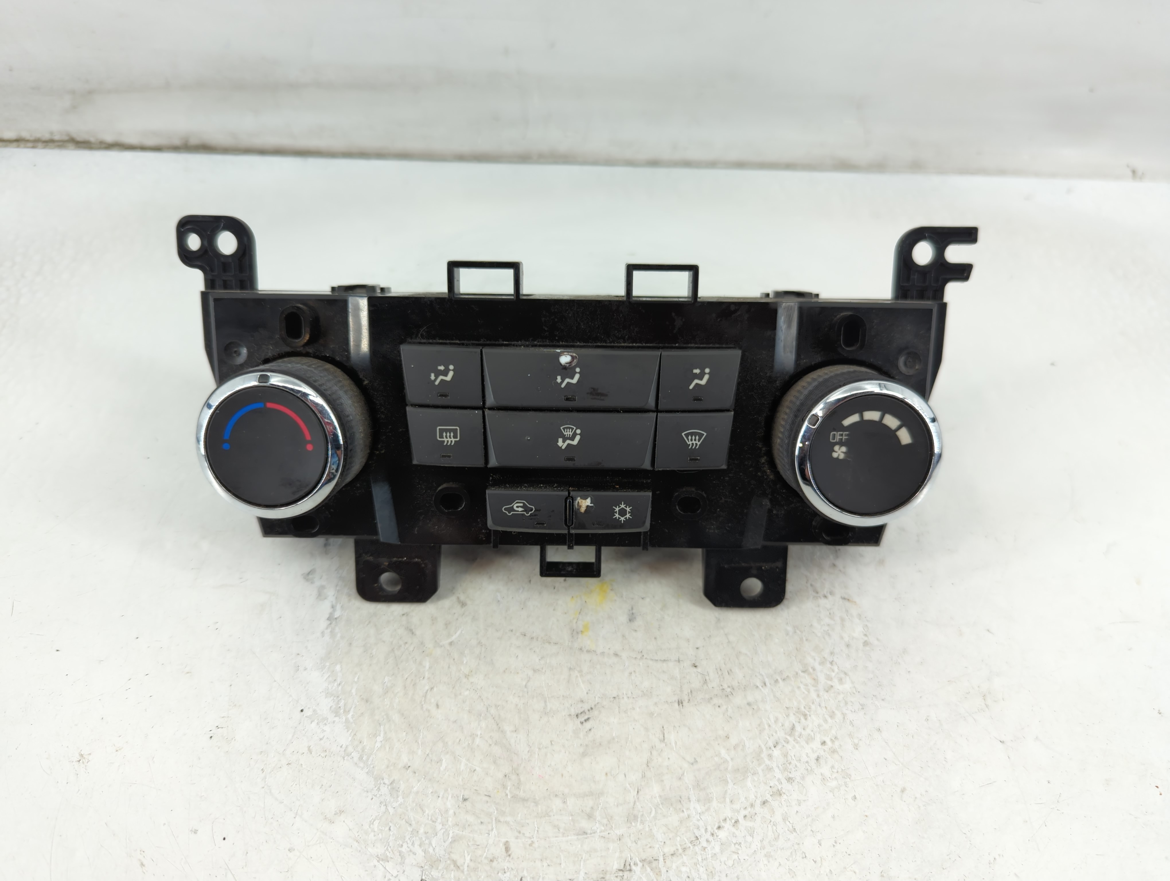 Picture of 2011-2012 Chevrolet Cruze Ac Heater Climate Control 95017054 916555